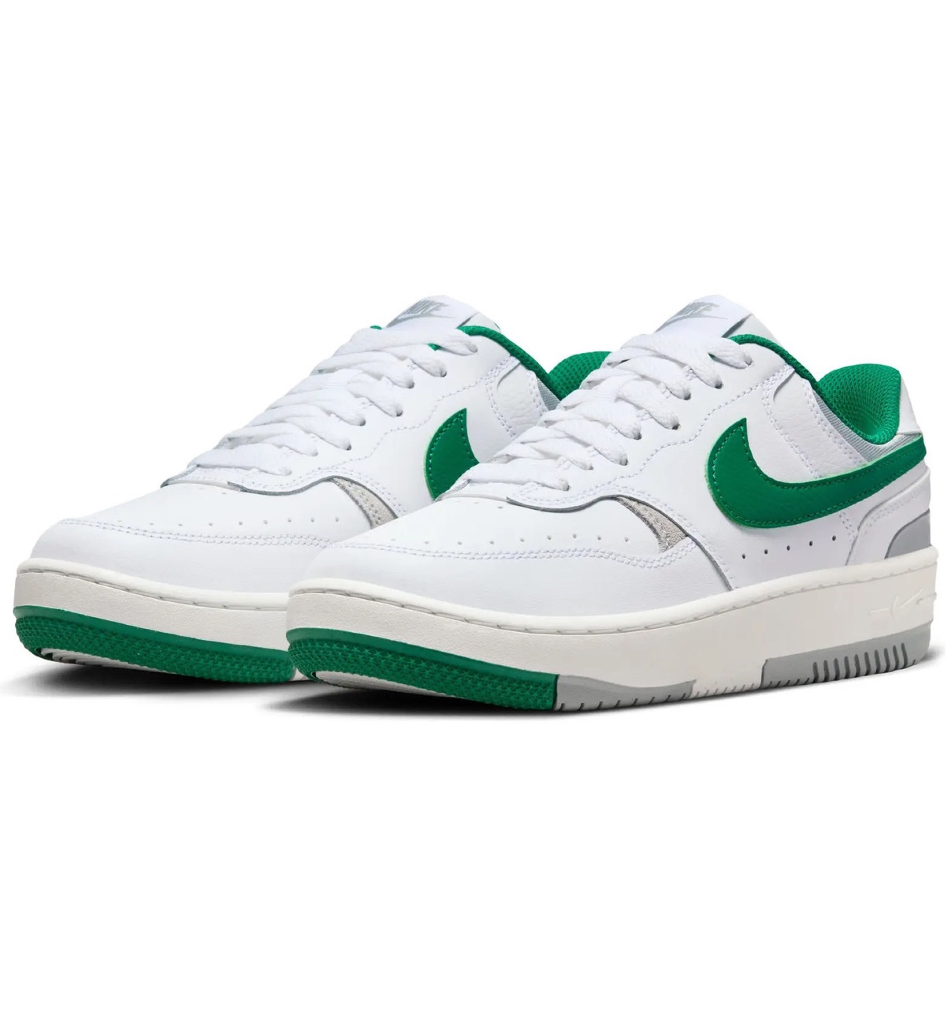 Cyber Monday deals 
Nike gift ideas 

#LTKfindsunder100 #LTKGiftGuide #LTKCyberWeek