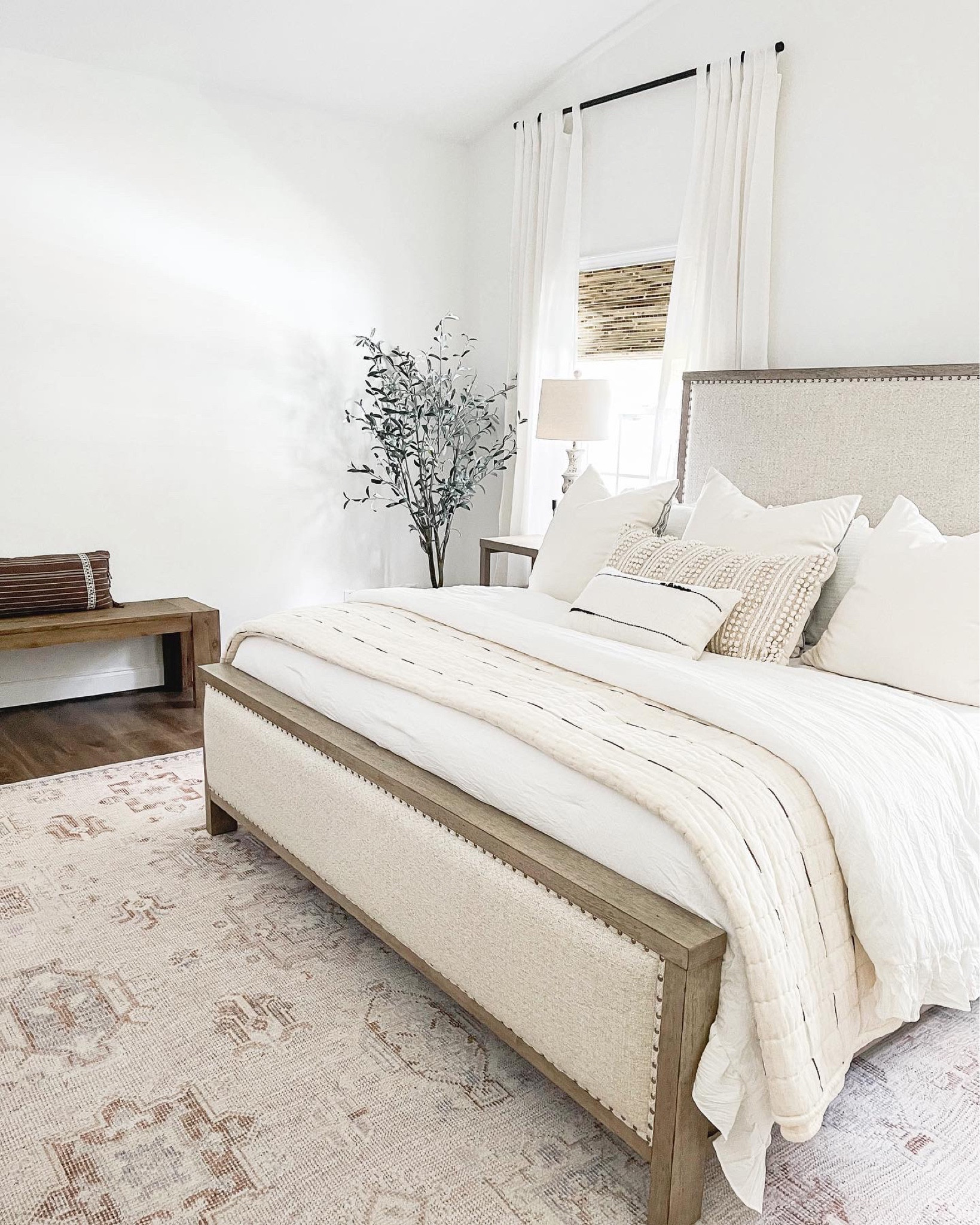 Neutral master bedroom.🤎 #masterbedroom #primarybedroom #neutralstyle #whitebedroom #modernstyle 

#LTKhome #LTKsalealert #LTKSale