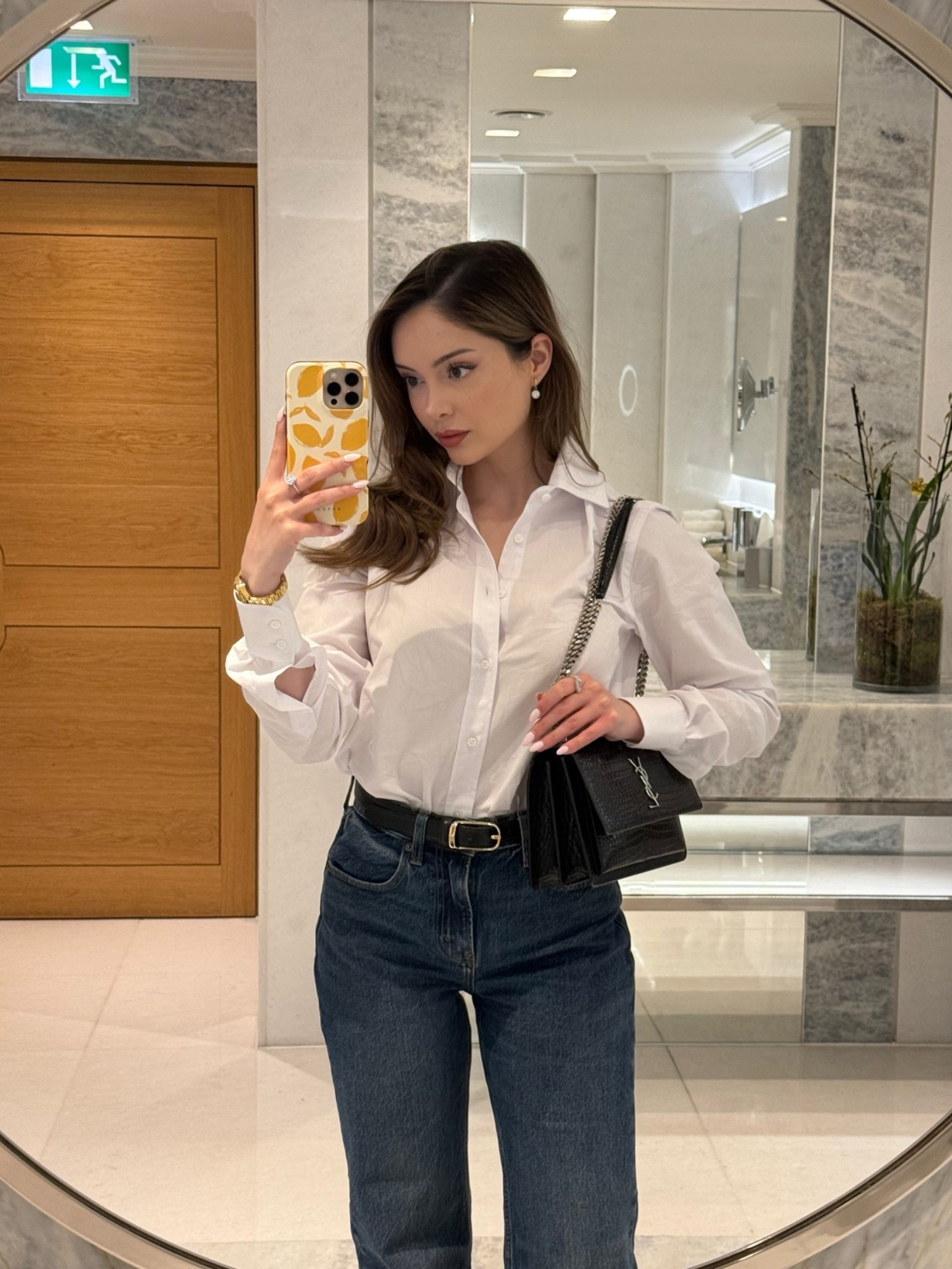 Easy spring outfit - jeans a crisp white shirt 🤍 wearing UK 6 in the shirt and 24 waist in the jeans, shade “dark” 

#LTKxAbercrombie #abercrombie #abercrombieandfitch #abercrombiejeans #jeansandashirt #crispwhiteshirt #90sminimalism #wnu #withnothingunderneath

#LTKspring #LTKluxury #LTKstyletip