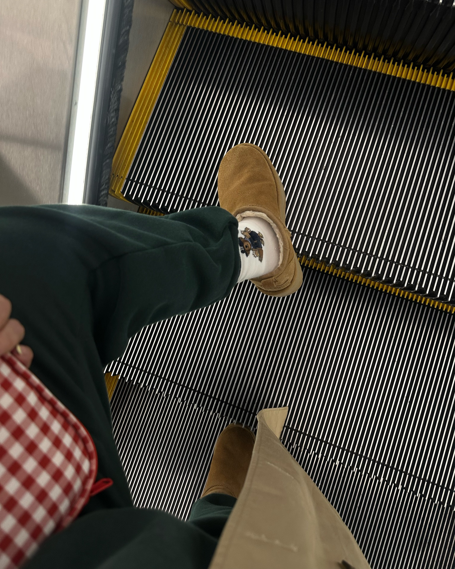 It’s H(Uggs) season ❄️🤍✨

#LTKCyberWeek #LTKHoliday