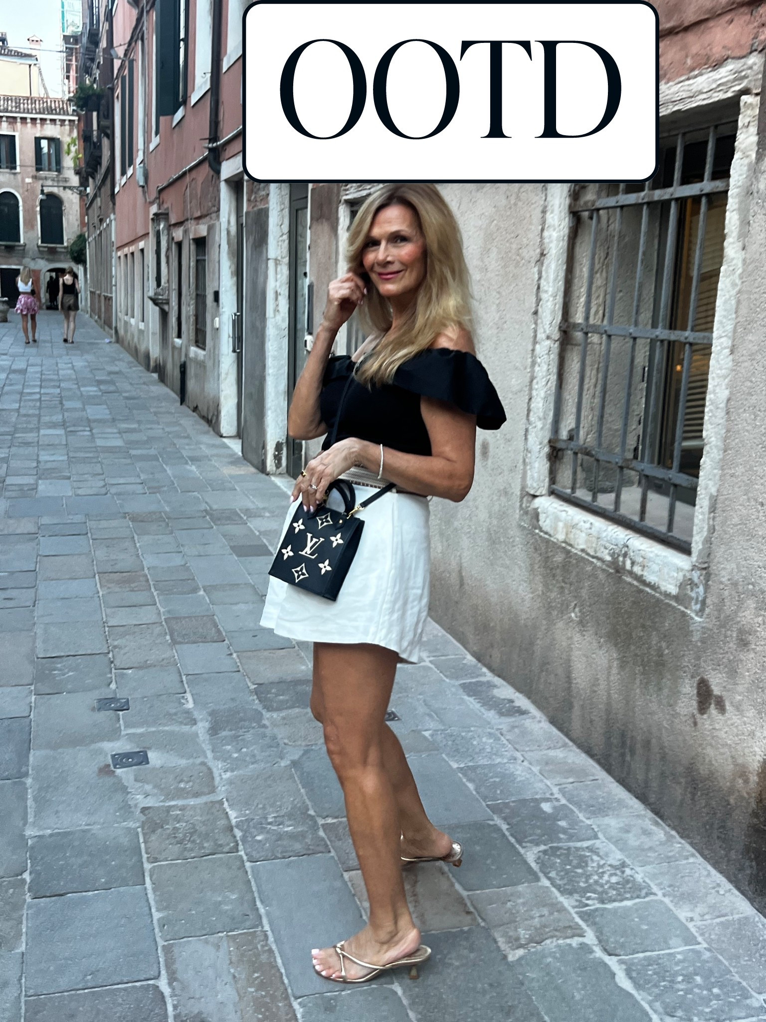 Easy comfort perfect for Europe. 

#LTKOver40 #LTKStyleTip #LTKSeasonal