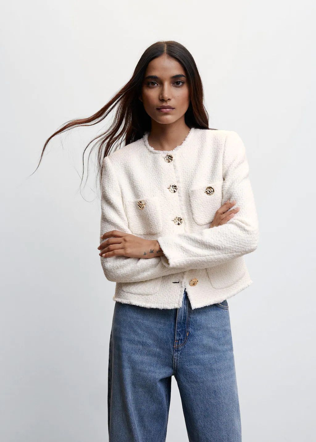 Pocket tweed jacket | White Tweed Blazer | White Tweed Jacket | Work Outfit | Spring Outfits 2023 | MANGO (US)