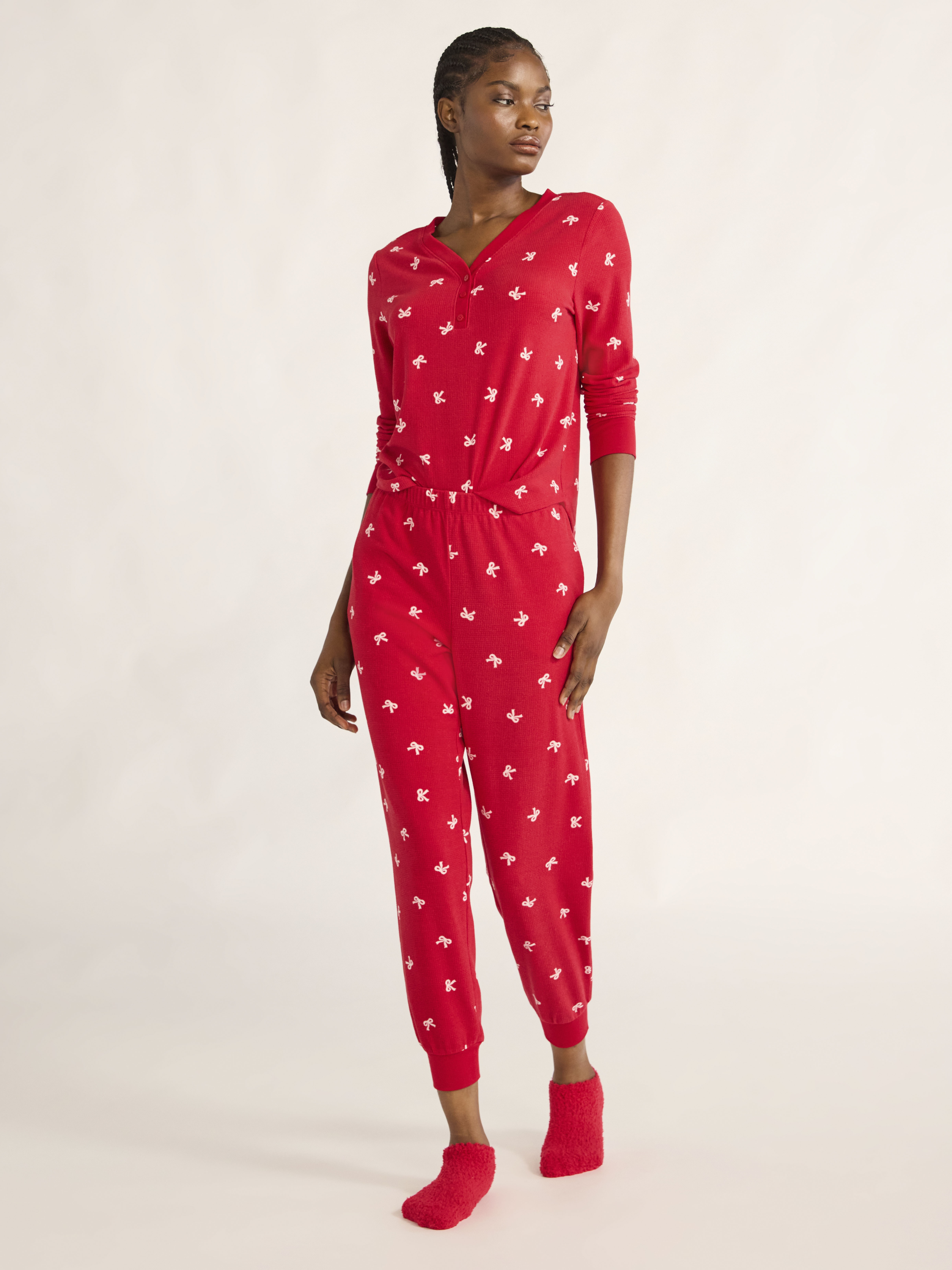 Joyspun Women's Velour Waffle Henley Sleep Top, Jogger Pants and Socks Pajama Set, 3-Piece, Sizes... | Walmart (US)