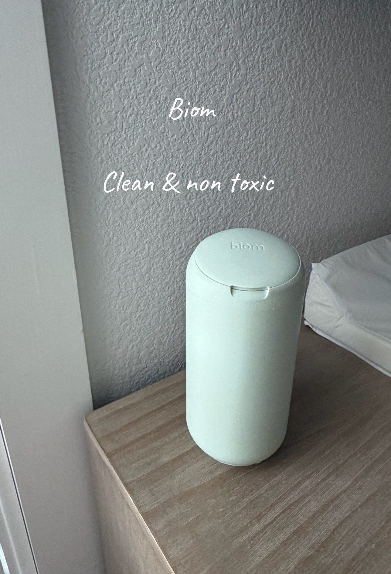 One-handed, non-toxic baby wipes & holder

#LTKHome #LTKKids #LTKBaby