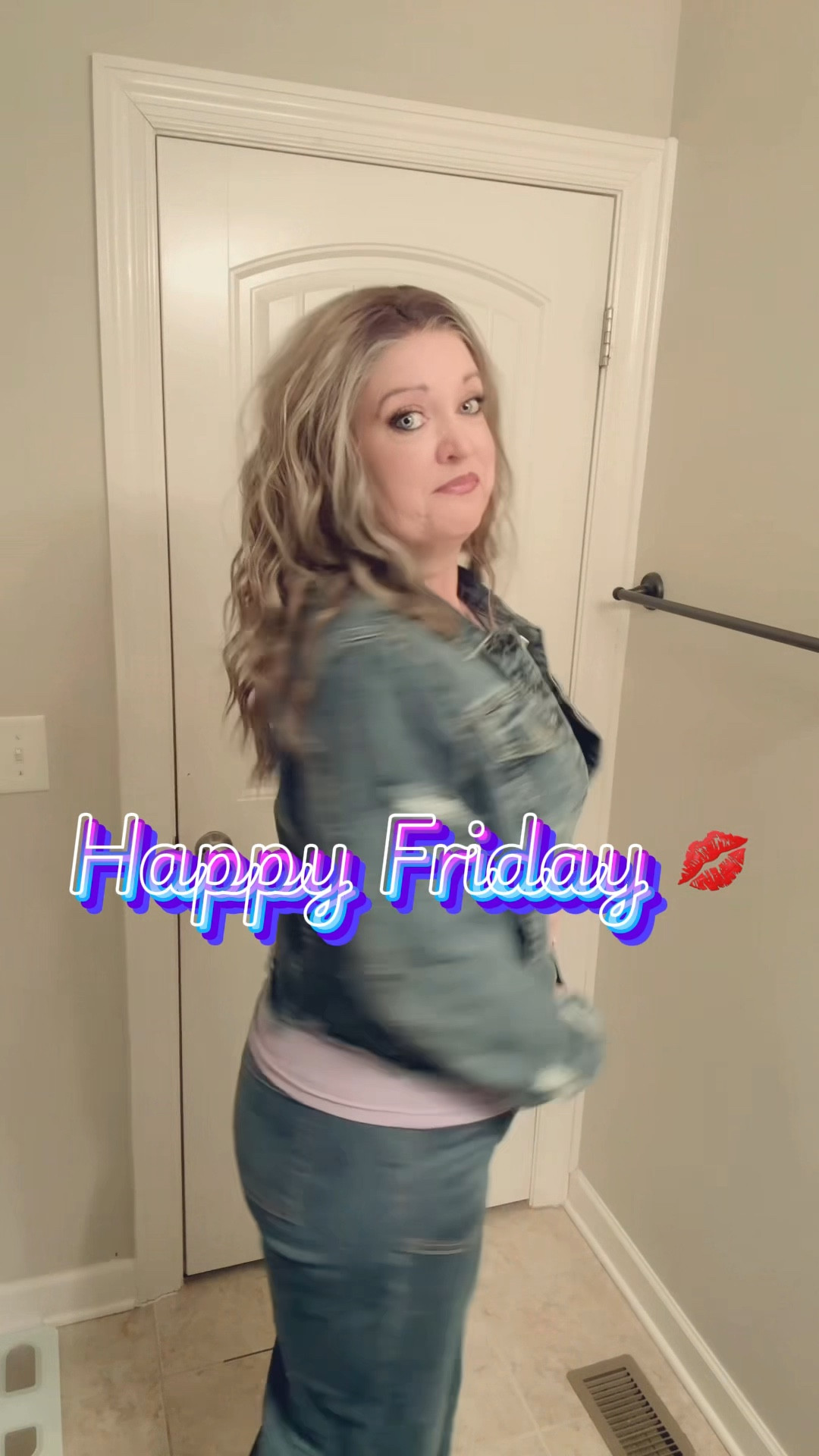 Happy Friday!

#LTKVideo #LTKover40 #LTKSeasonal