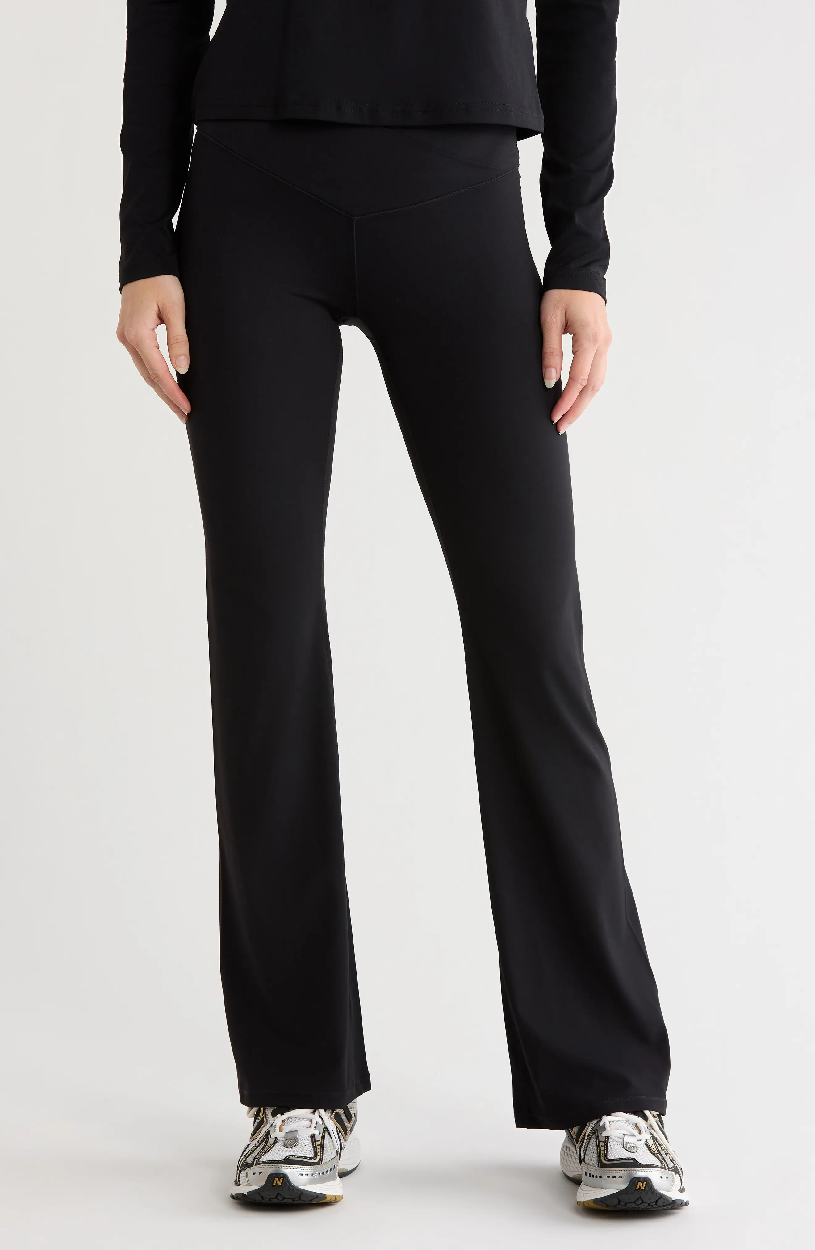 Z by Zella Serenity Crossover Flare Pants (Women) | Nordstromrack | Nordstrom Rack