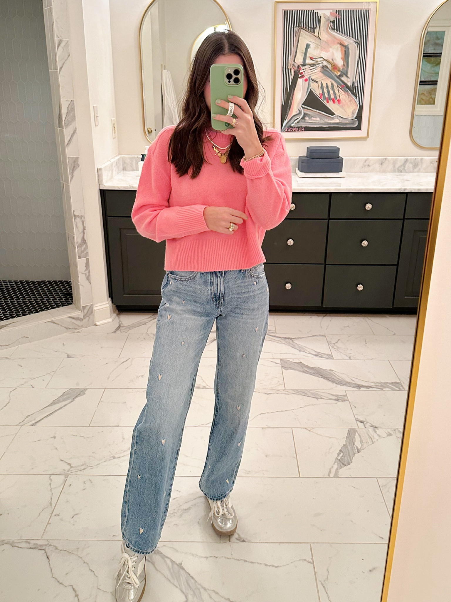 Easy casual Valentine’s Day outfit! 