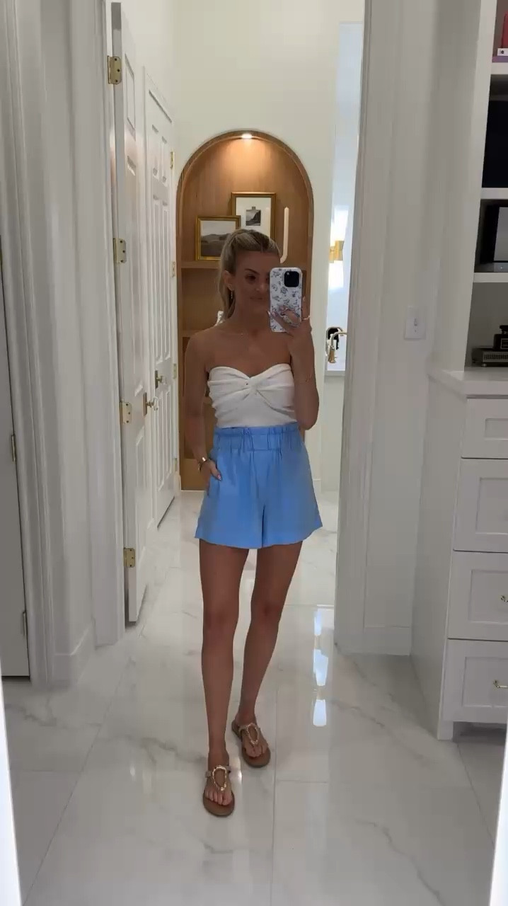 These $15 shorts are perfect for spring and summer! Wearing XS 

Target fashion, target style, spring outfits, summer outfits, linen shorts, affordable style

#LTKFindsUnder50 #LTKFindsUnder100 #LTKStyleTip