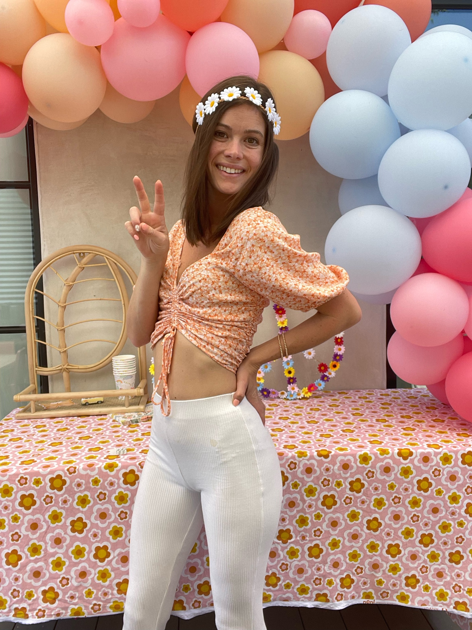 Two Groovy ✌🏻🌼