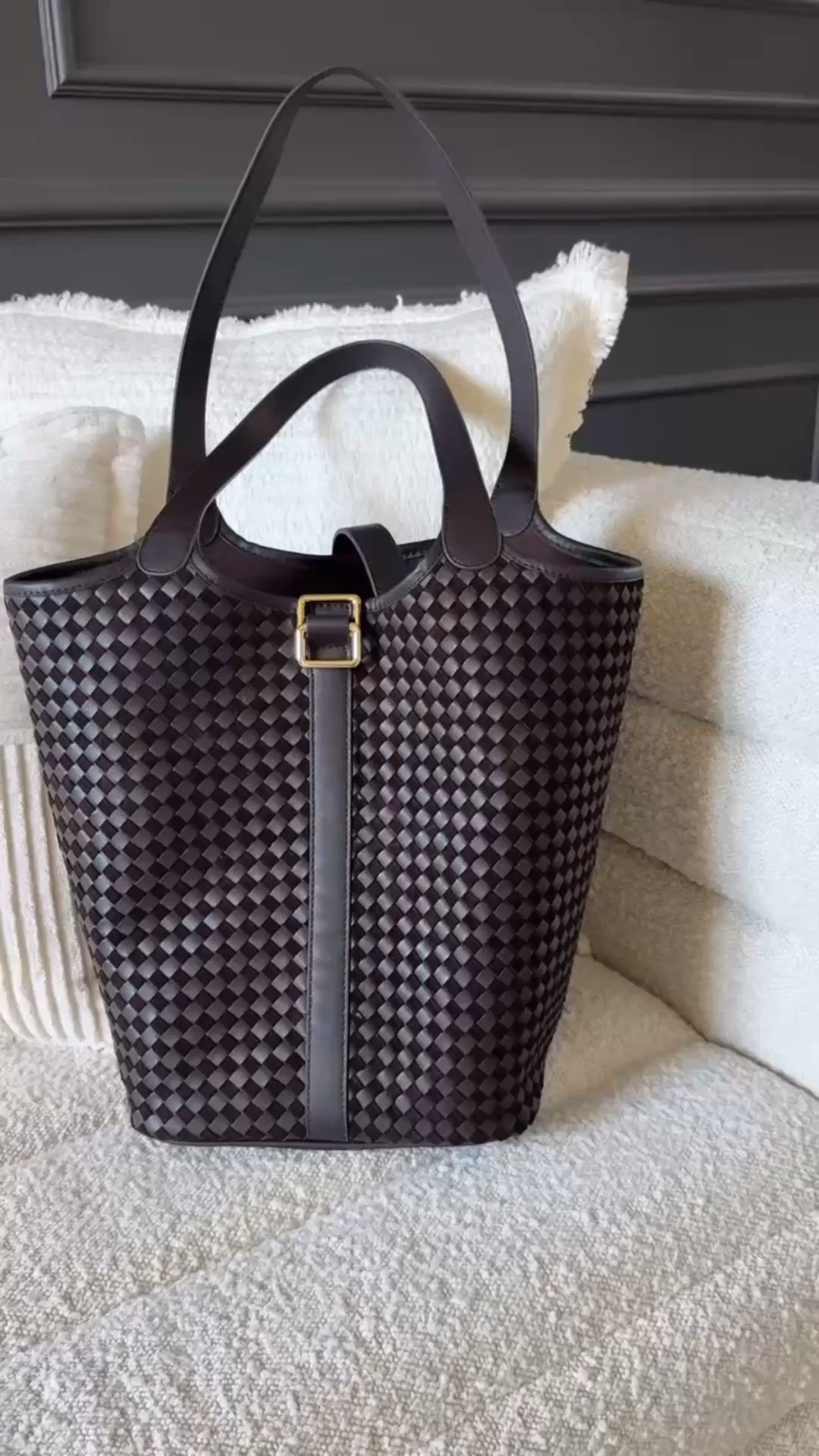 So excited for my new Marc Nolan purse! 👜 Such a beautiful design and worth every penny! 

#LTKU #LTKstyletip #LTKover40