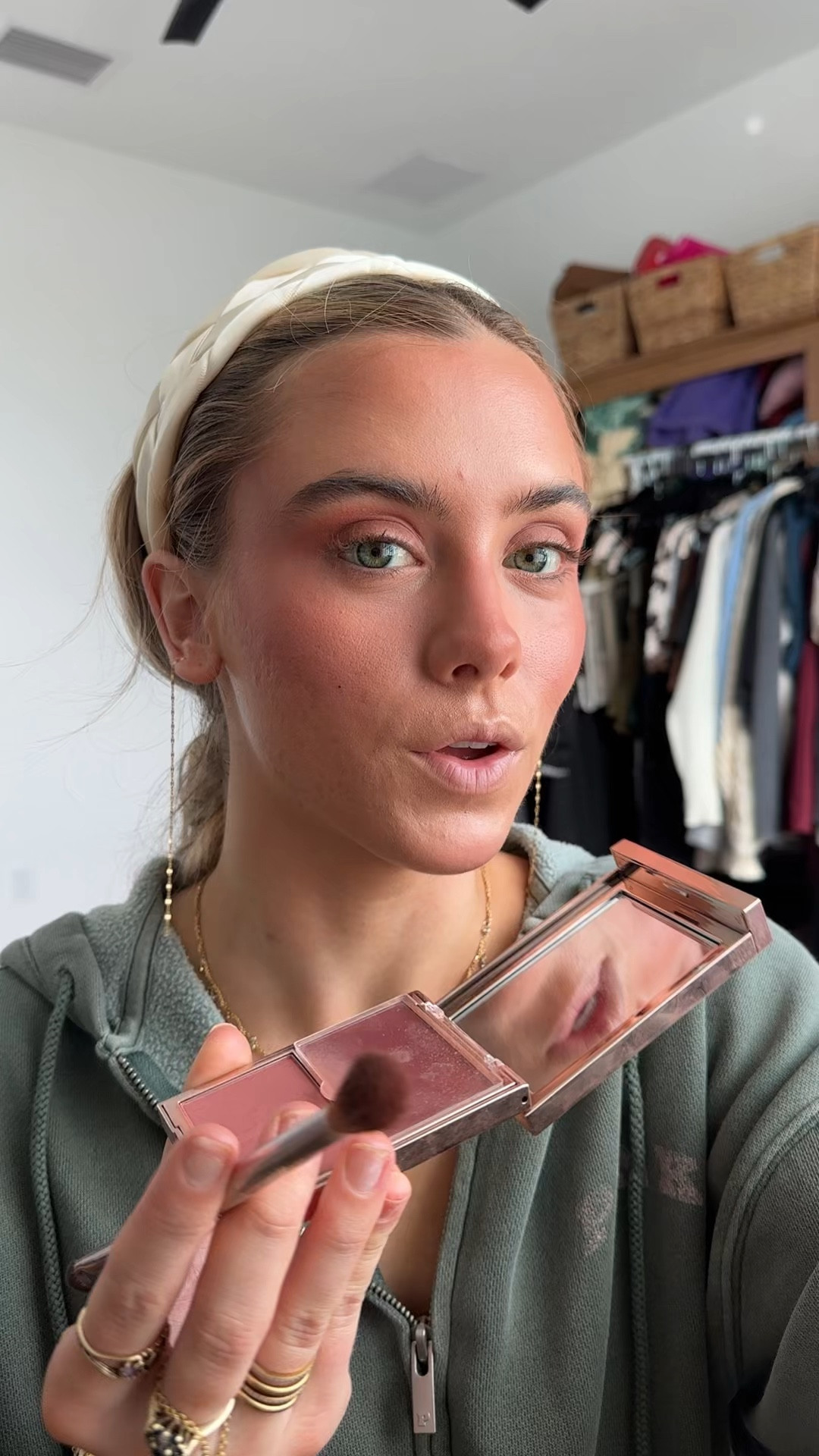 PATRICK TA 
Major Headlines Double-Take Crème & Powder Blush Duo shade she goes to the gym

#LTKBeauty #LTKFindsUnder50 #LTKgrwm