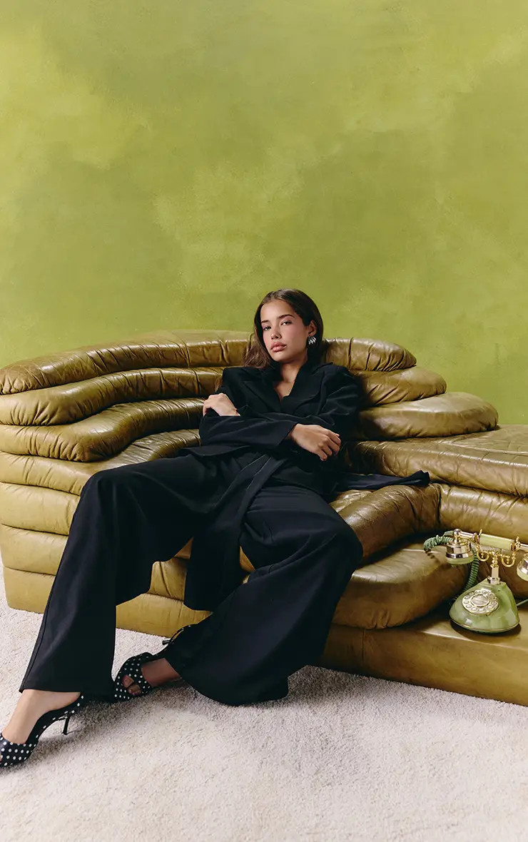 Black Woven Wide Leg Trousers | PrettyLittleThing | PrettyLittleThing UK