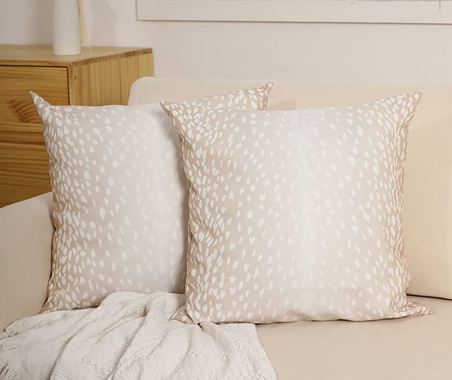 THOVSMOON Antelope Pillow Covers 18x18 Inch Set of 2 Animal Farmhouse Decorative Throw Pillow Cov... | Amazon (US)