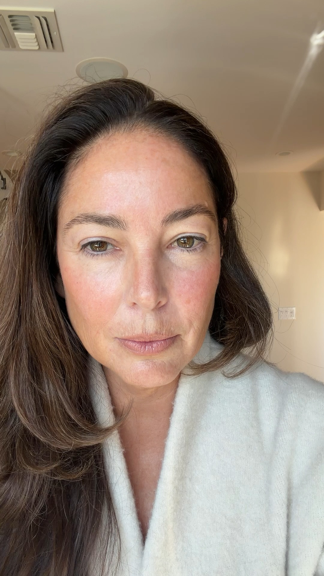 Just got these in and the color combo is amazing. I love how the lip liner blurs vs a sharp line.

#LTKOver40 #LTKBeauty #LTKMidsize