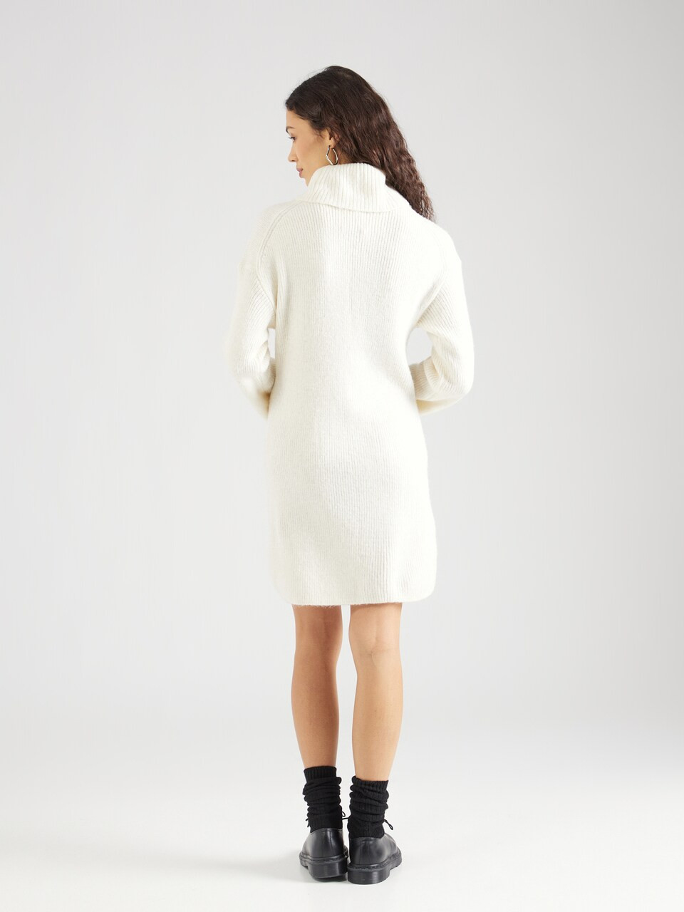 Kleid | ABOUT YOU (DE)