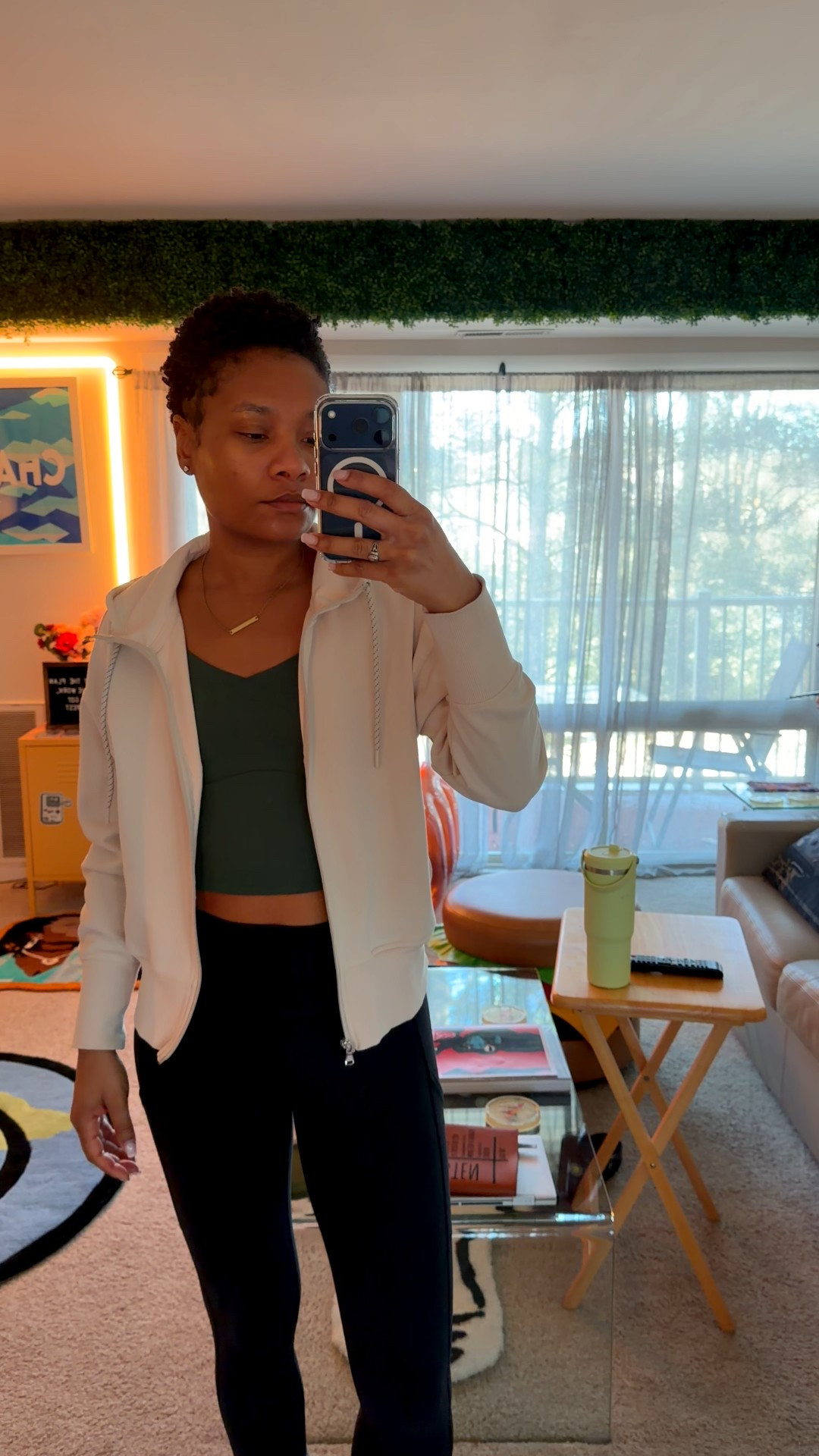 Starting the year off in the gym and testing out this new sport bra from Old Navy! I’m wearing a small and am a 34A. 

#LTKPetite #LTKActive #LTKFindsUnder100