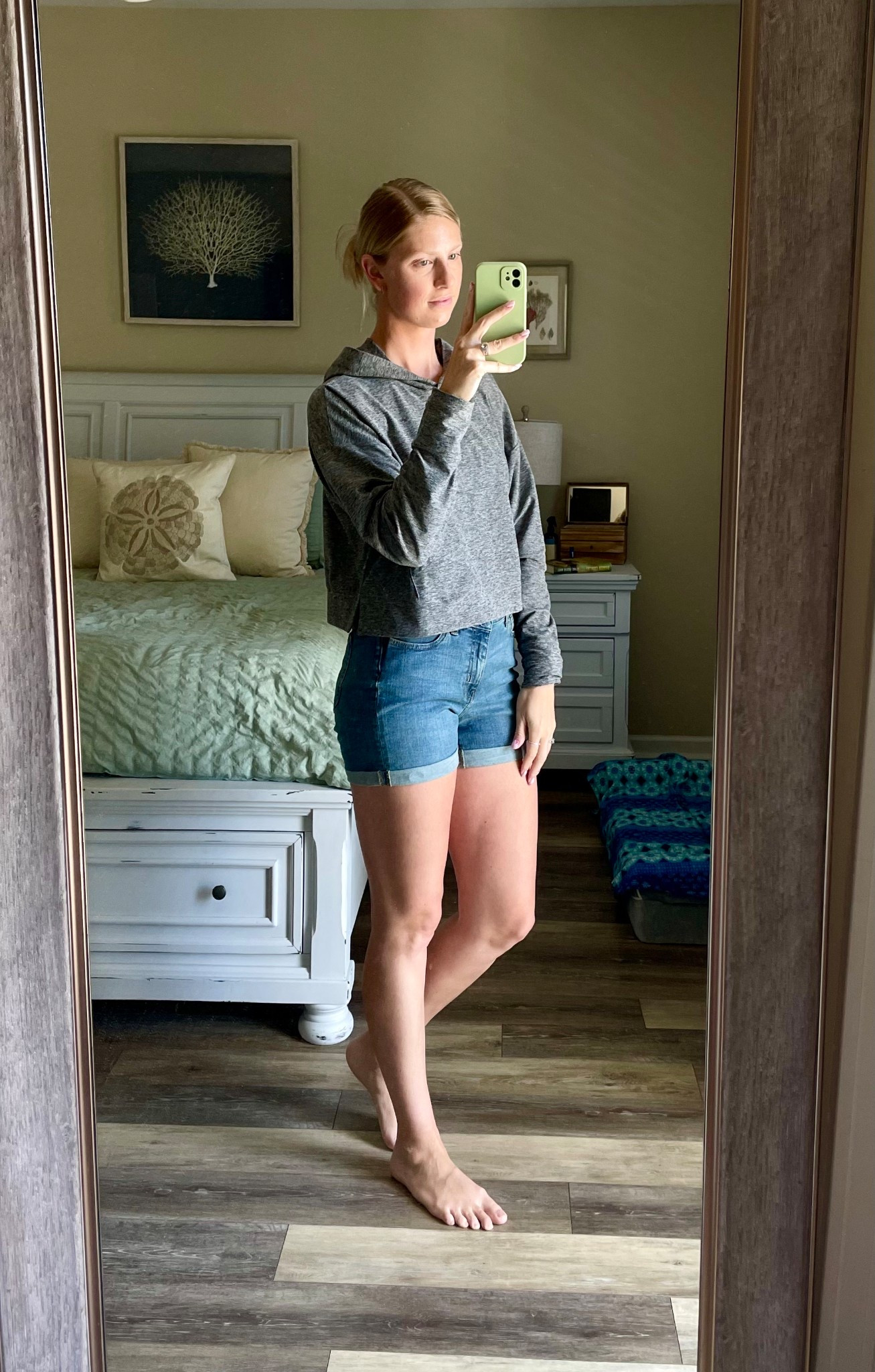 Spring outfit spring fashion spring clothes vacation outfit vacation fashion Jean shorts cropped hoodie

#LTKSeasonal #LTKFindsUnder50 #LTKStyleTip