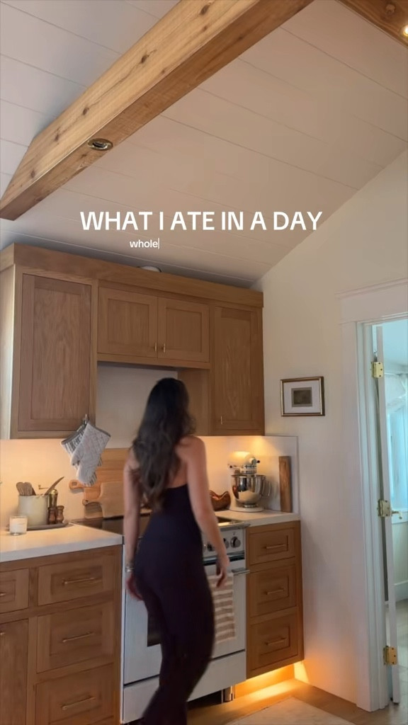 Links from the day 🤎

#LTKmorningroutine #LTKfitnessgoals #LTKdayinmylife