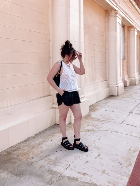 Easy summer outfit!

#drmartens #abercrombie #leathershorts

#LTKSeasonal #LTKunder50 #LTKsalealert