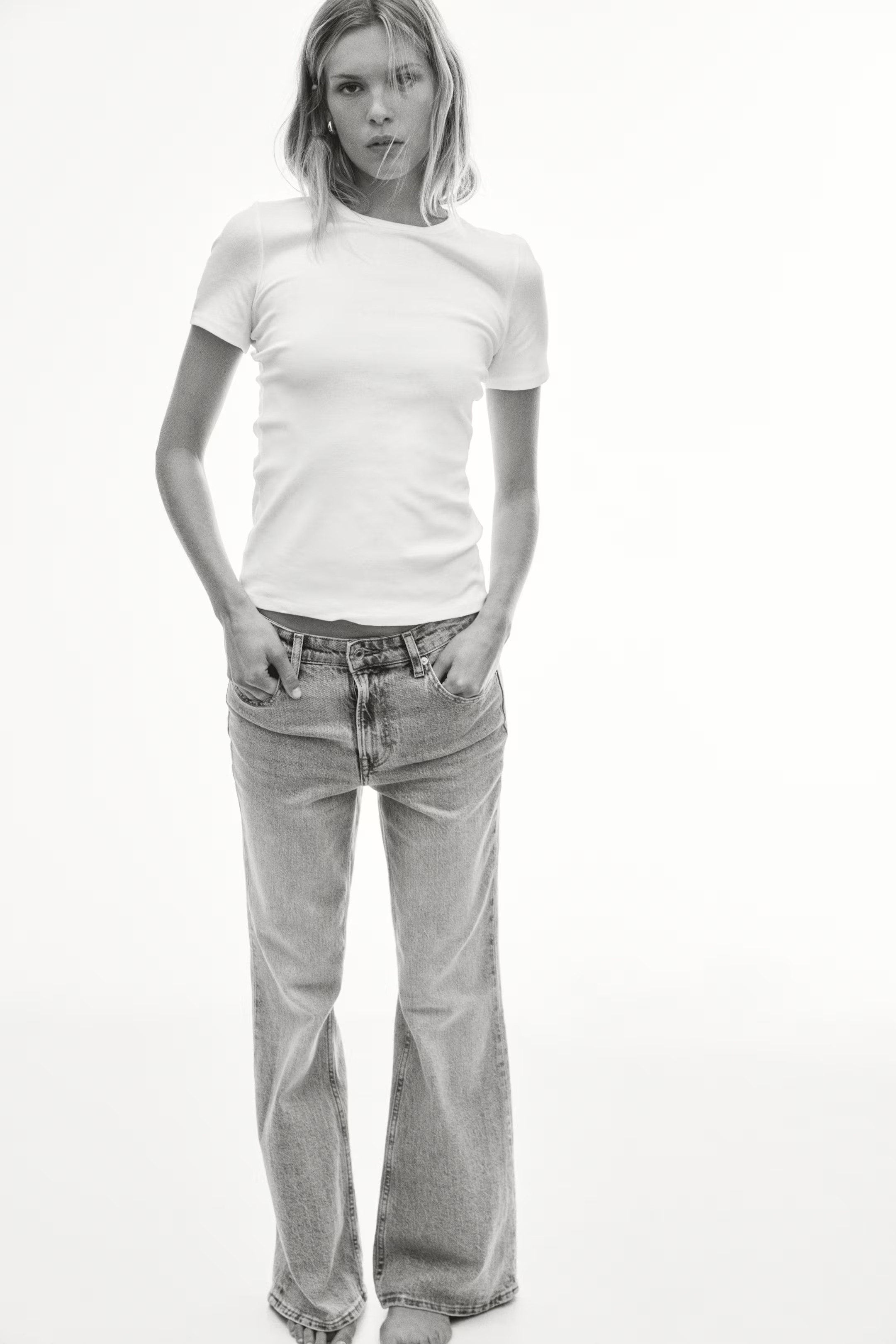 Fitted T-shirt | H&M (UK, MY, IN, SG, PH, TW, HK)