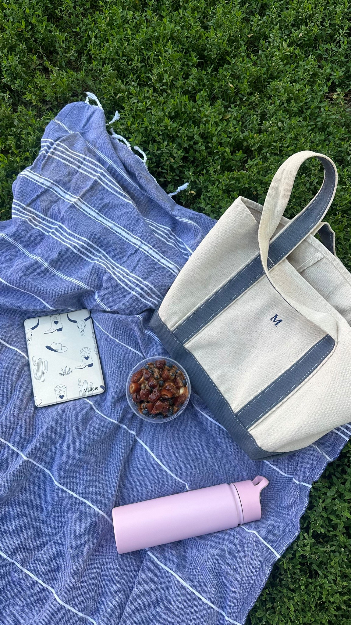 Reading in the park essentials 

#LTKItBag #LTKSummerEdit