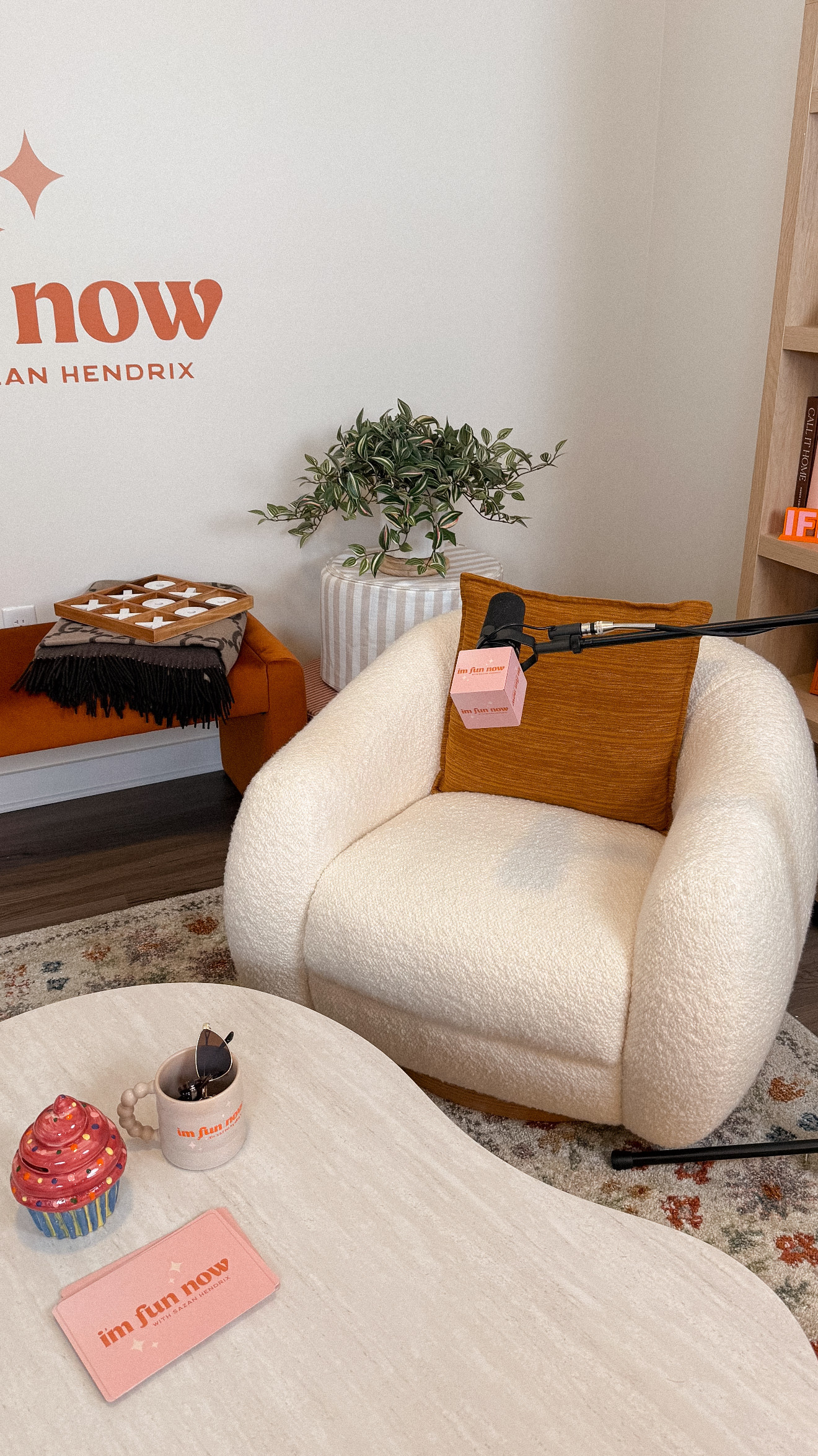  Podcast studio chair 

 

#LTKU #LTKHome #LTKStyleTip