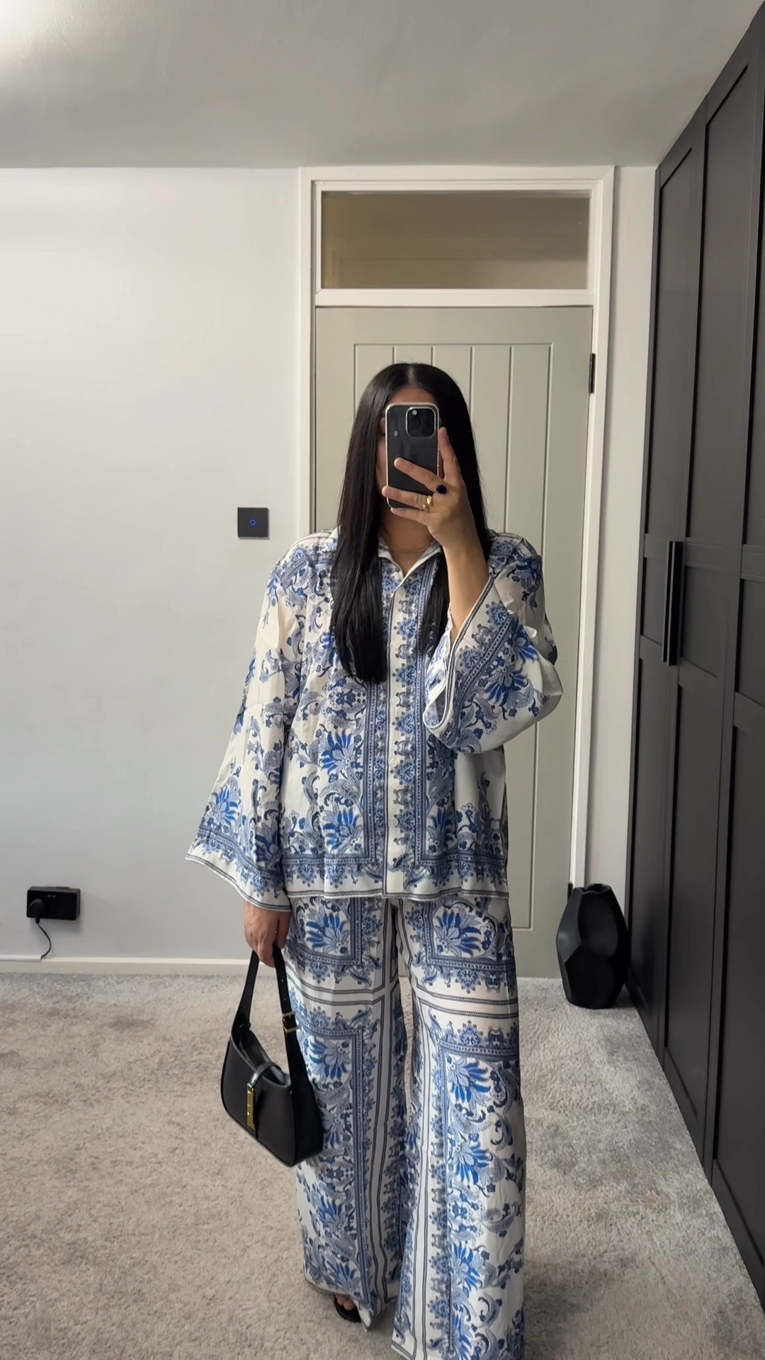 Another stunning modest set for spring summer! 🌹🌼

Use my code below to get 15% off at Charles and Keith 
COMAMBW15-3EZXR2ARNL

Rings at opu jewels on Ig 

#LTKmodest #LTKspring #LTKAprilSpotlight