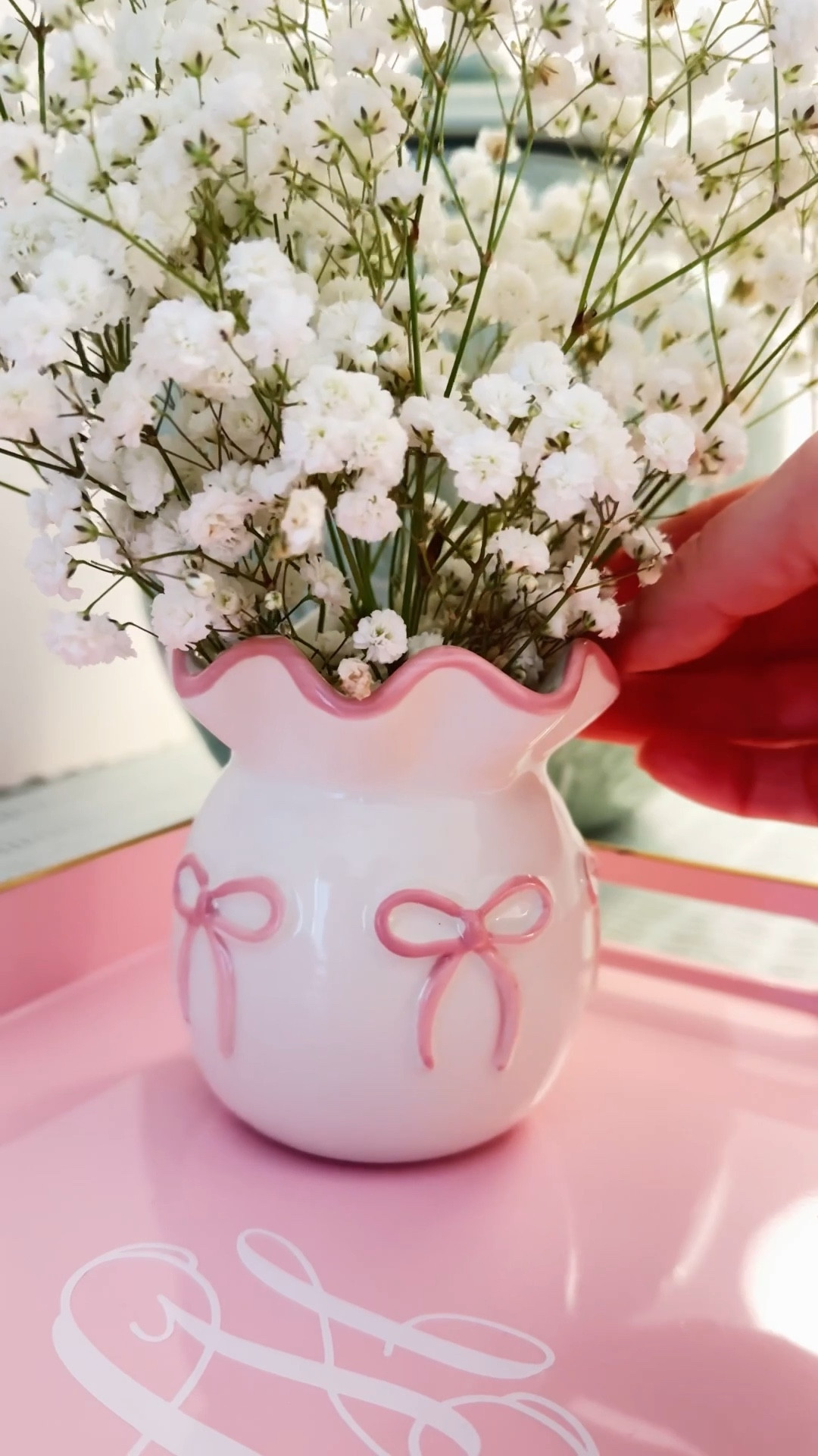 Pink bow flower vase! So sweet! 

Mud Pie - use AGNES15 on your order🎀🎀

#LTKHome #LTKValentine