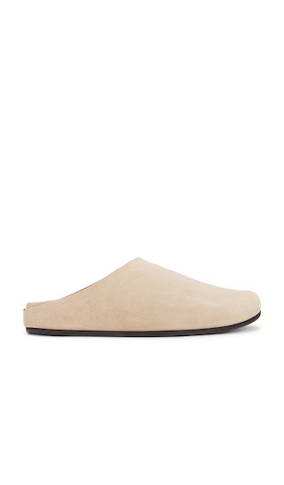 Content Clog | Revolve Clothing (Global)