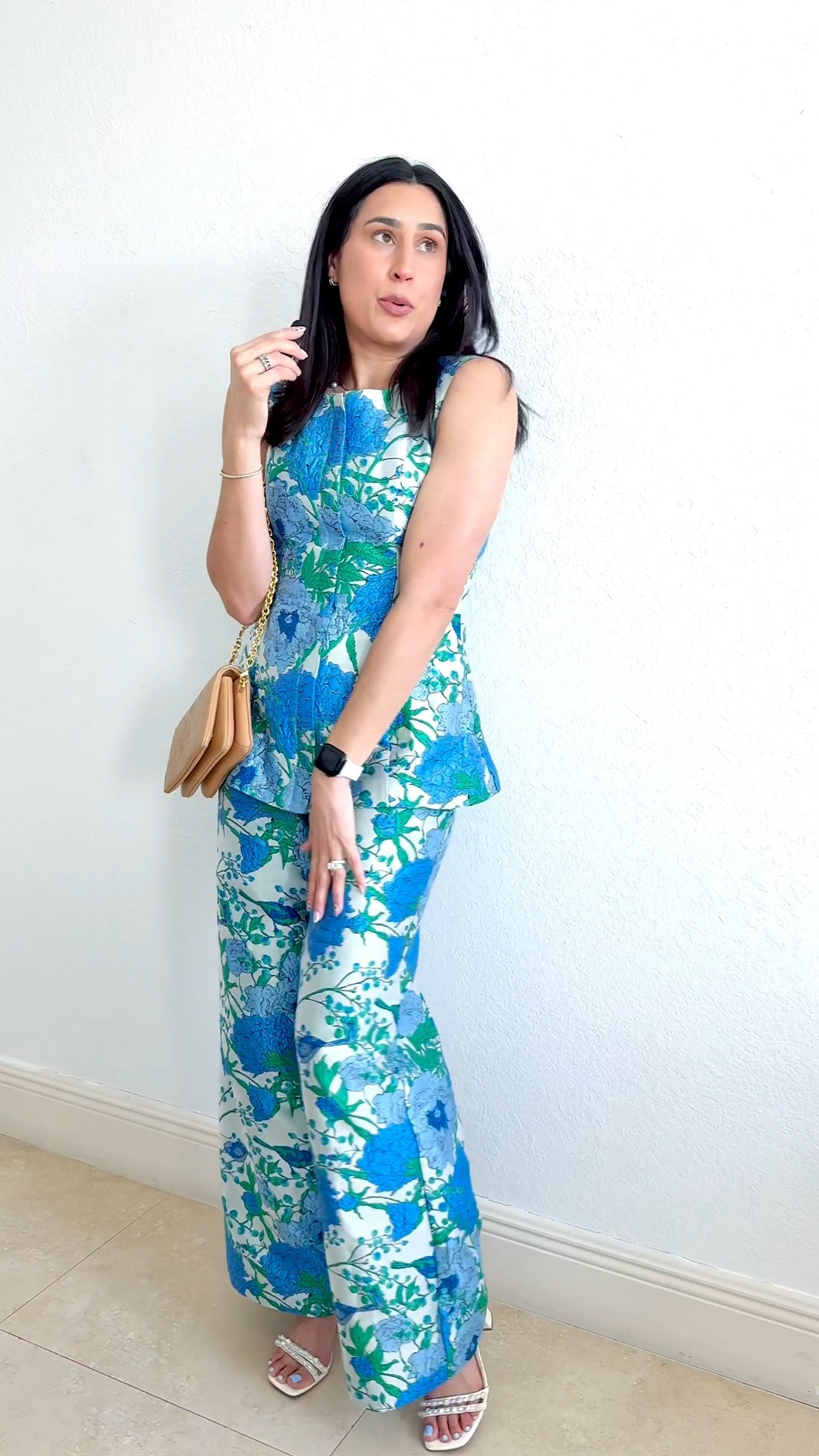 Let’s chat ✨ 

All of the details on this outfit including sizing, accessories, and more! Love this matching set for a spring wedding 🤍

Comment with any questions I didn’t answer. I’m always happy to answer 🌟 

