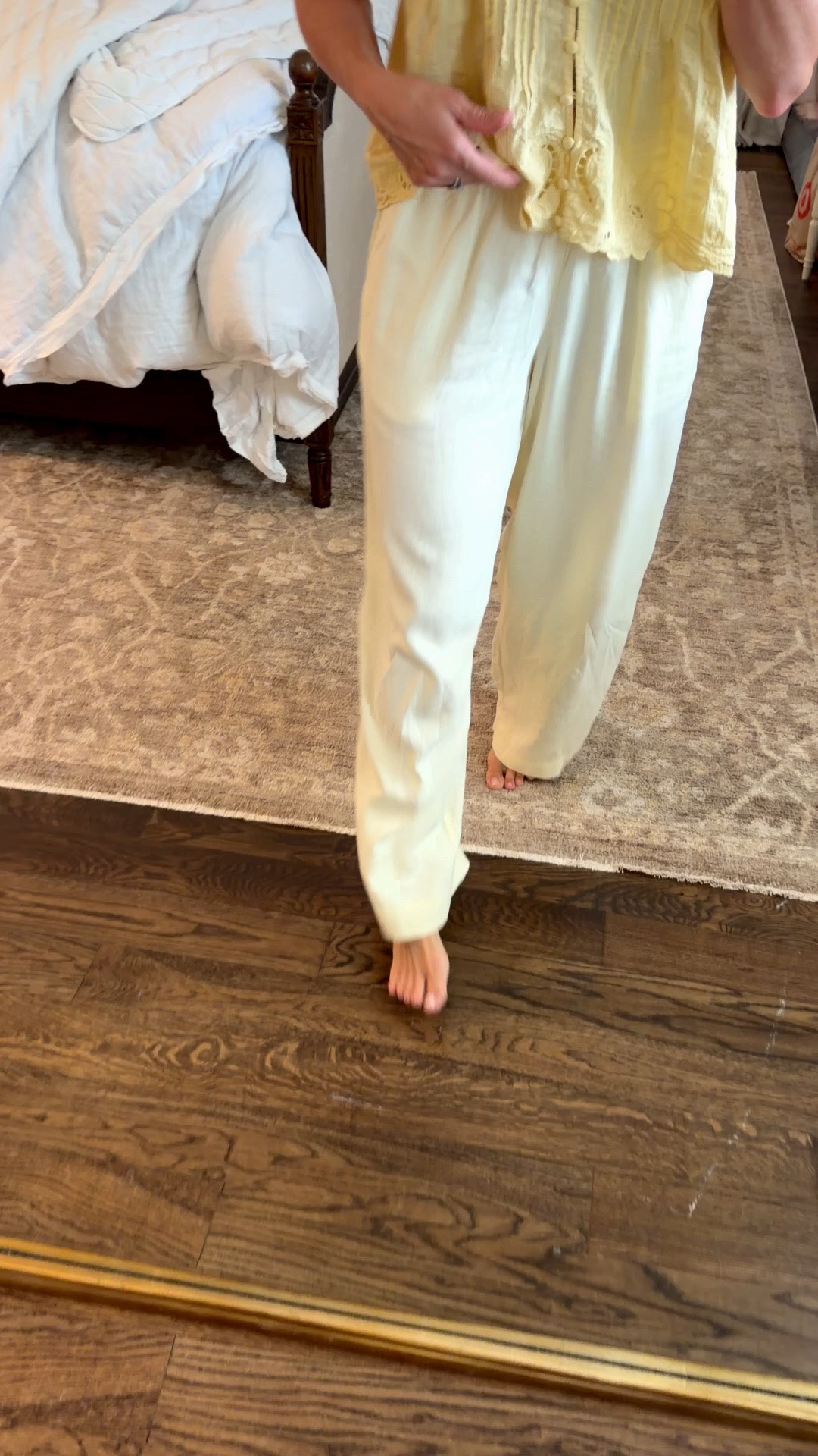 Linen pants 50% off under $20- love the yellow! I have white brown and yellow. TTS.

#LTKmomlife #LTKdayinmylife #LTKgrwm