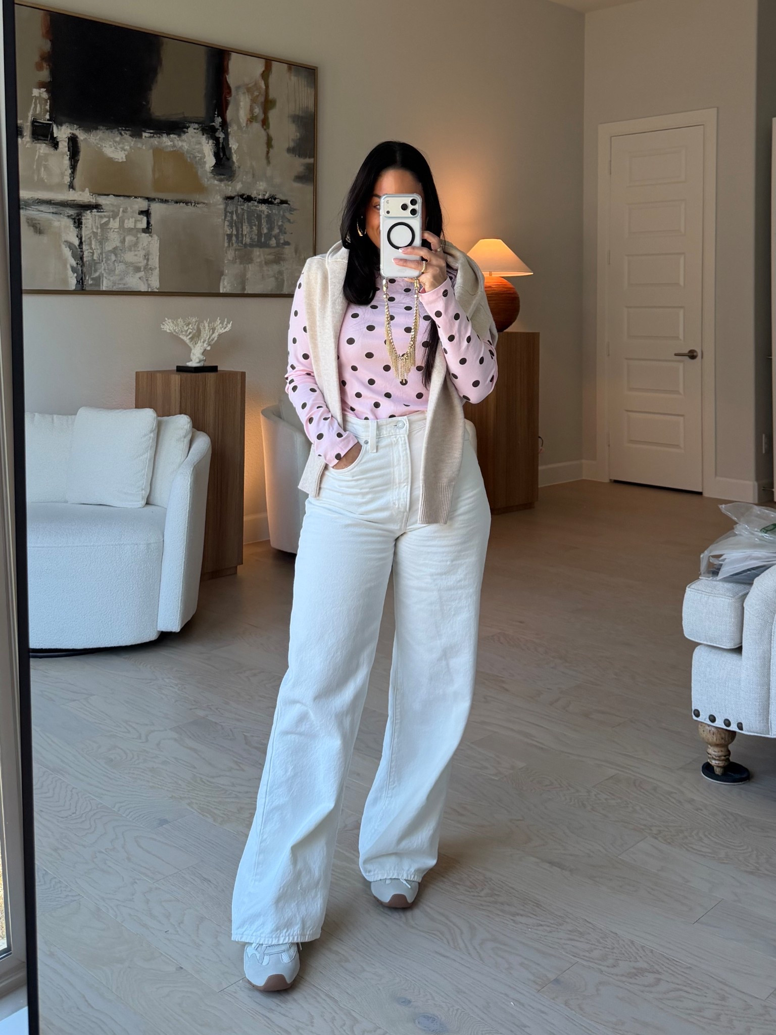 Pink and white w/ #stevemadden @Steve Madden US 

#LTKdayinmylife #LTKootd #LTKgrwm