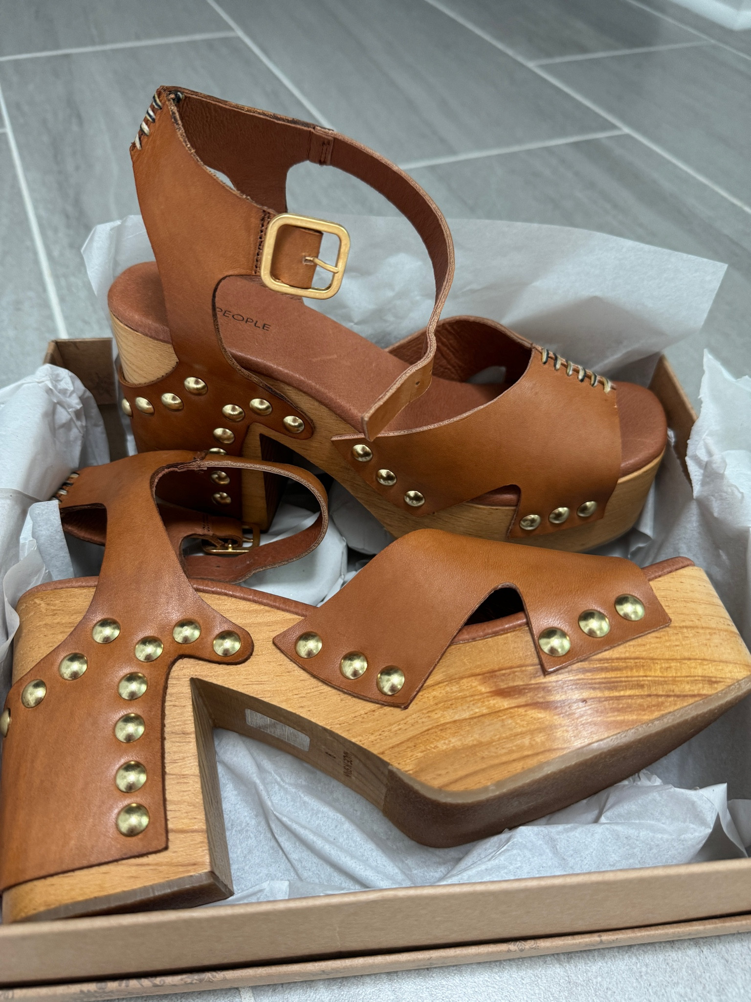 I mean how AMAZING are these! 😲😮

#LTKStyleTip #LTKShoeCrush