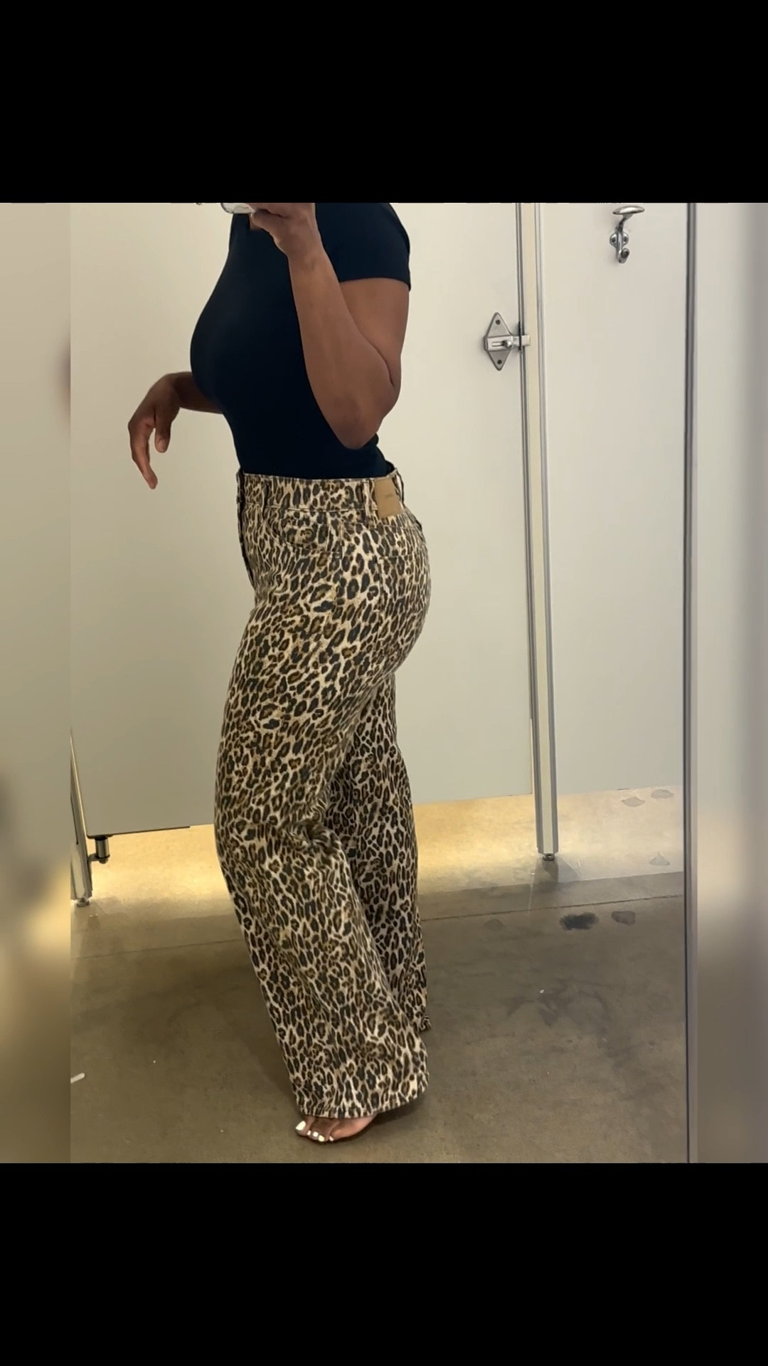 Love the structured fit on these! 

#LTKFallSale #LTKFindsUnder100