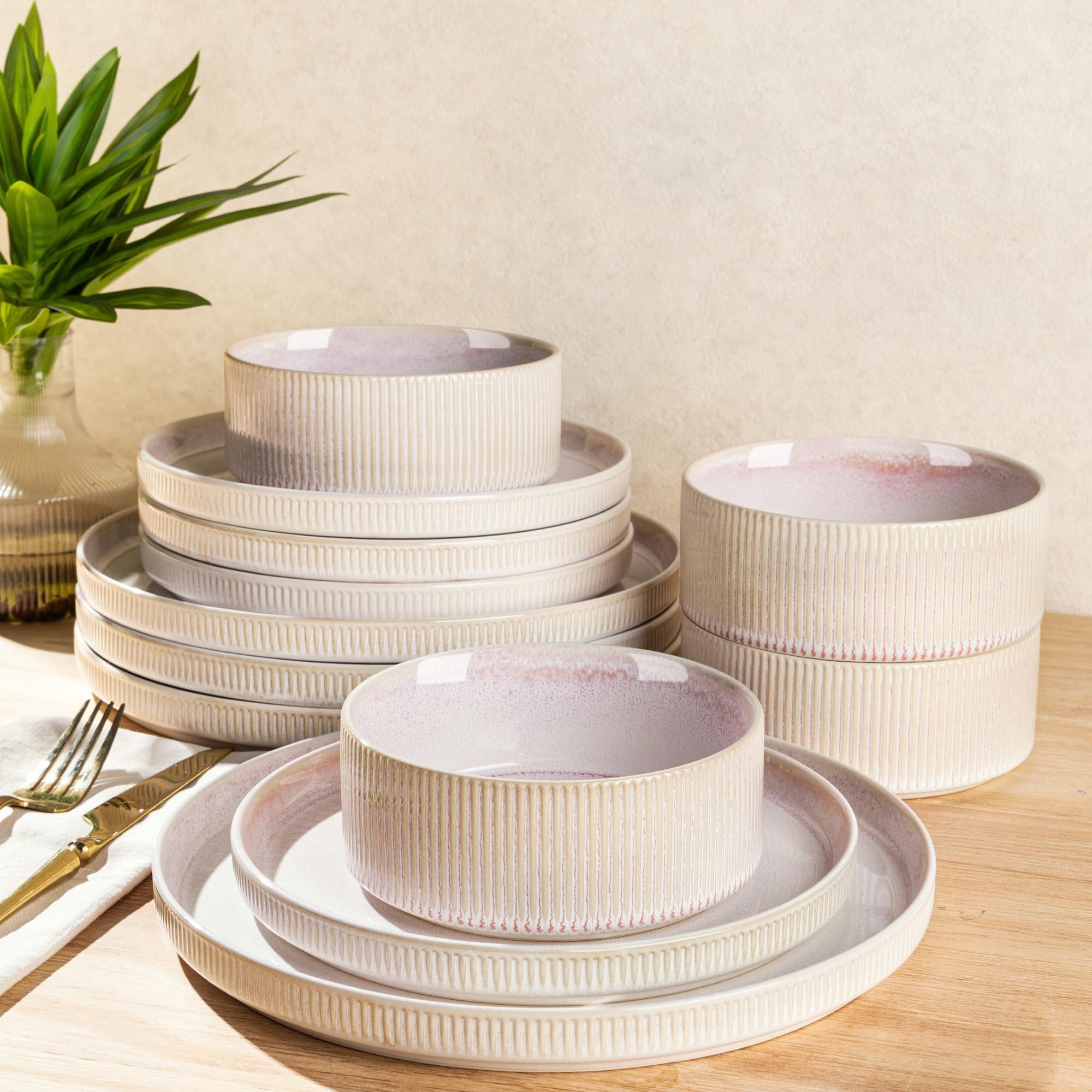 TheTerra Ceramic Dinnerware Sets for 4, 12 Pieces Porcelain Lightweight Speckled Plates and Bowls... | Amazon (US)