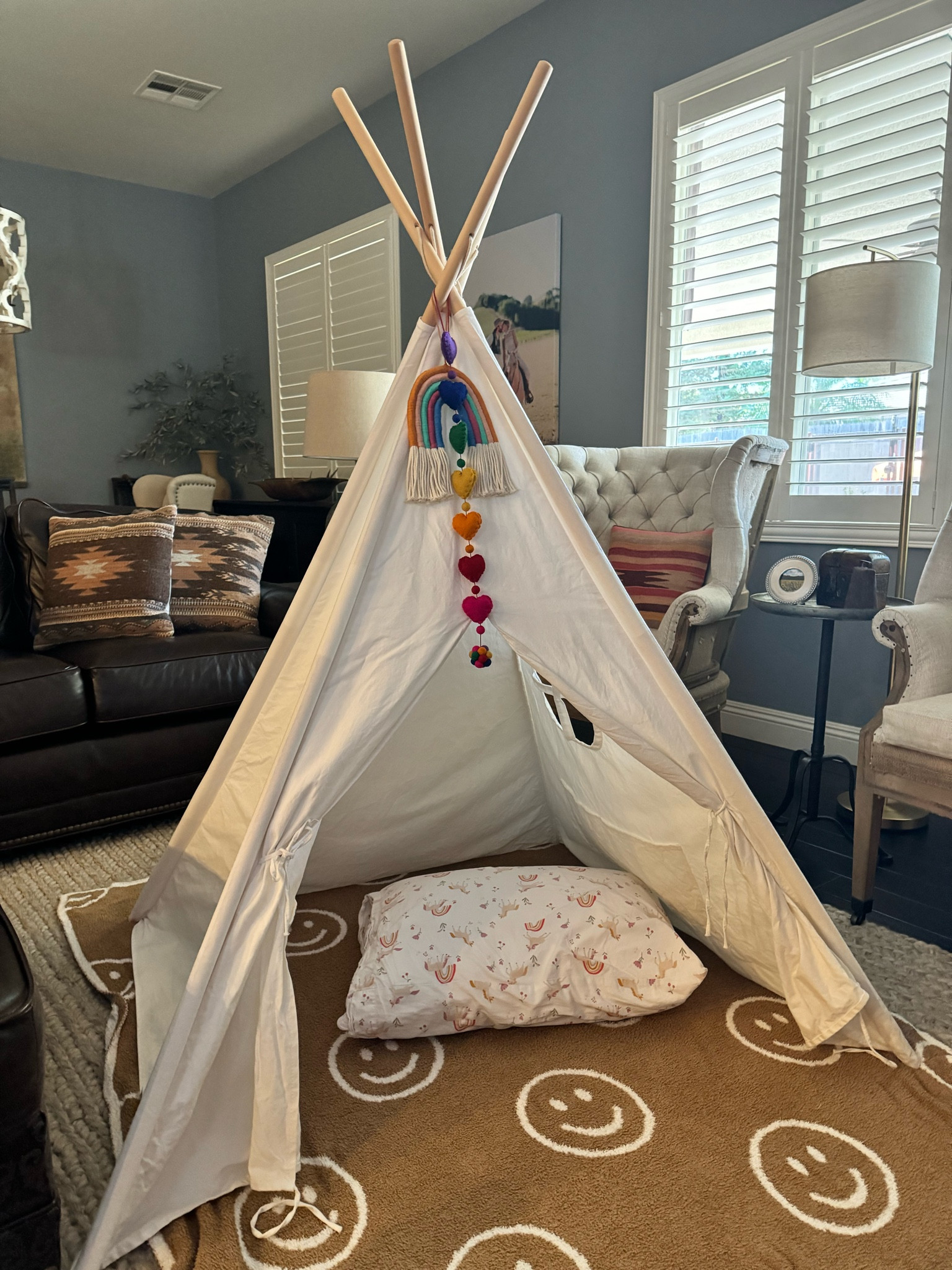 Movie night with my daughter!

Target | Amazon | teepee | tent | play fort | macrame rainbow | World Market

#LTKFamily #LTKHome #LTKKids