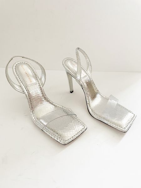 Good American, silver heels, snakeskin shoes, square toe heels, sale alert

#LTKsalealert #LTKshoecrush