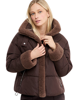 Tahari Women's Water-Resistant Sherpa Cuff and Collar Short Puffer Coat - Macy's | Macy's