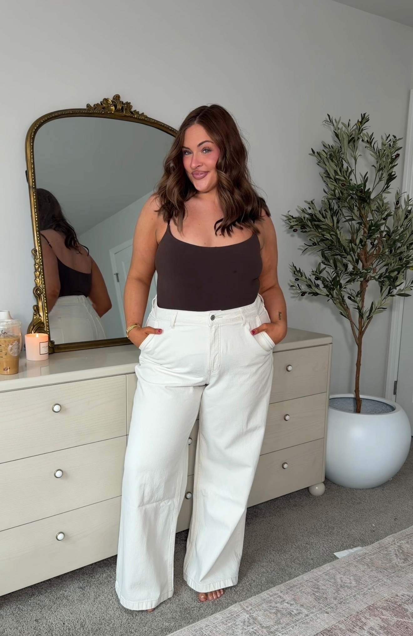 Wearing  la 34L

#LTKSaleAlert #LTKMidsize #LTKPlusSize