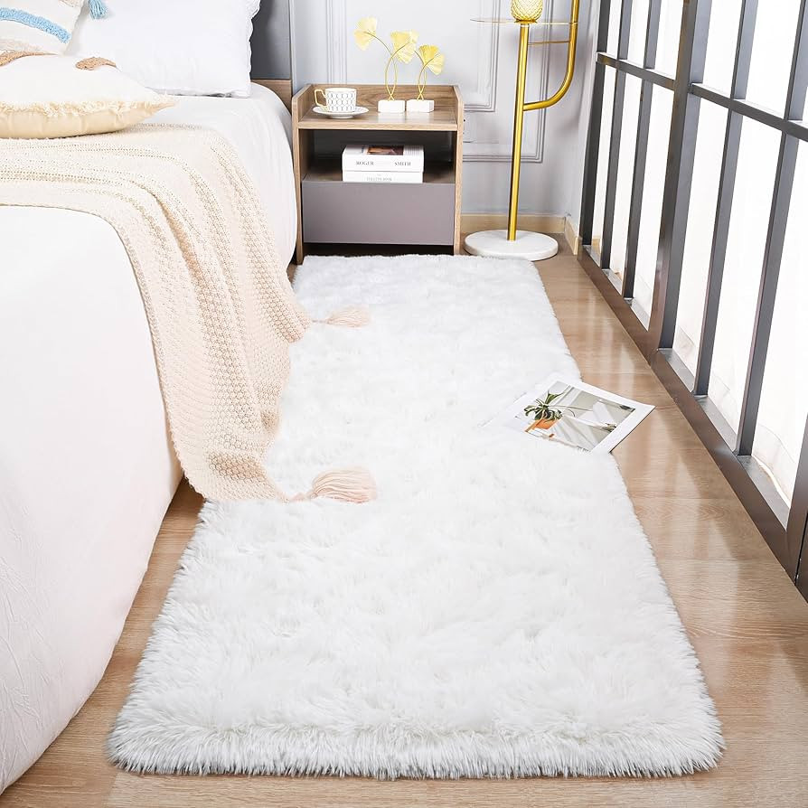 HQAYW Fluffy Runner Rug for Bedroom Living Room, Soft Shaggy Kids Girls Room Rugs Bedside Rug Dor... | Amazon (US)