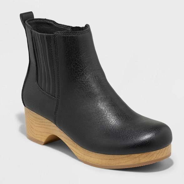 Women's Judith Clog Boots - Universal Thread™ | Target