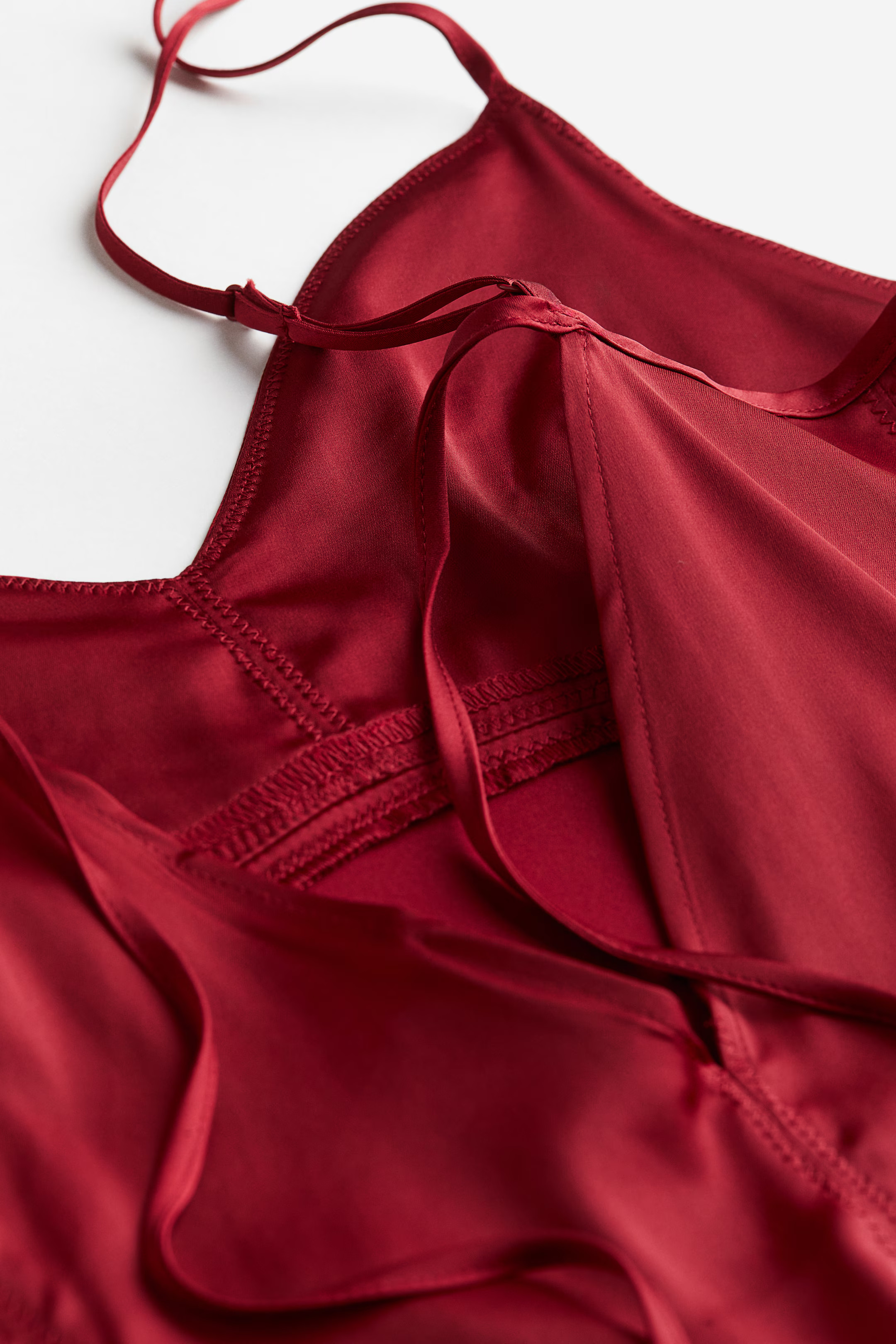 Satin nightslip | H&M (UK, MY, IN, SG, PH, TW, HK)