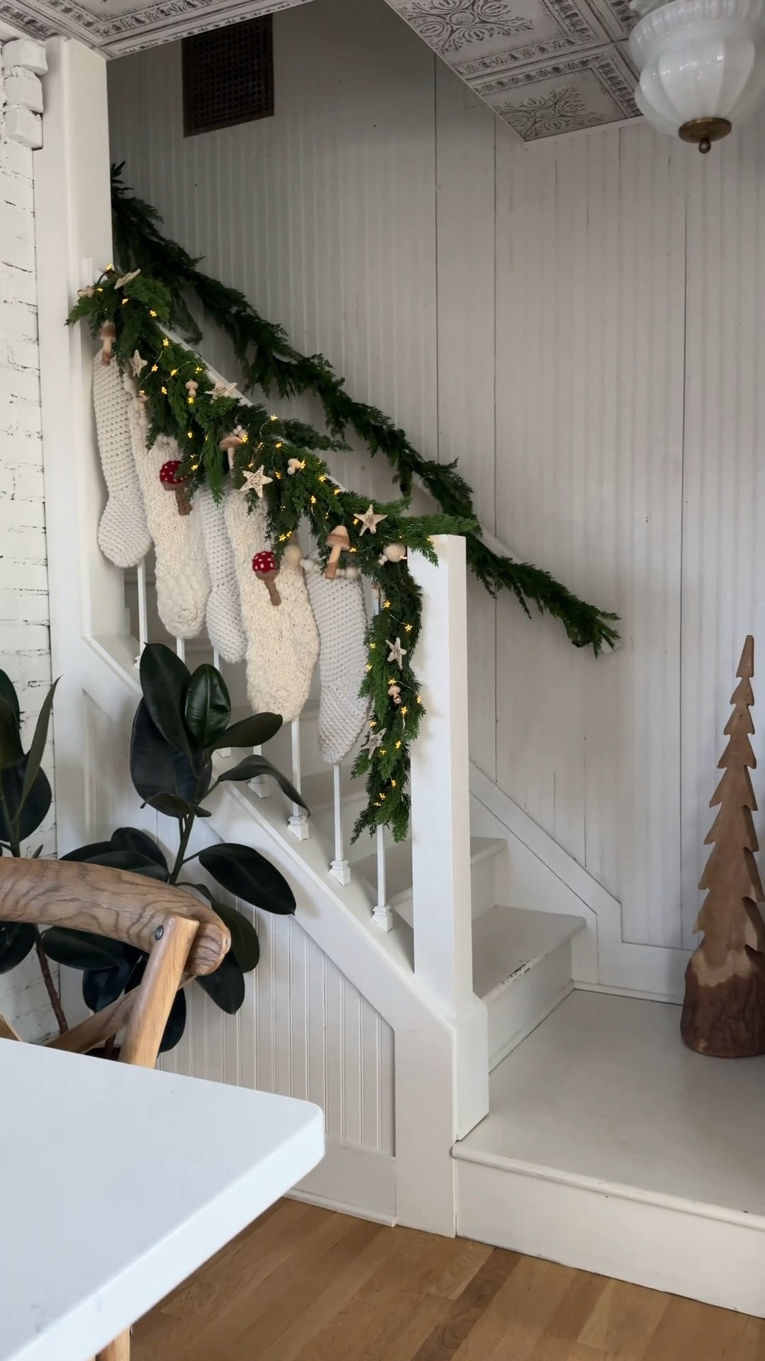 This is one of the smallest corners to decorate in our house but I always make a point to make it special for Christmas since it’s one of the first things we see in the morning! I used decor from previous years to decorate (with the exception of the twinkle lights and the banner). My decor collection (or hoarding lol) really came in handy here LOL. HAPPY FRIYAY! 🎄❤️

#christmasdecor #homedecor #christmasstyling #christmasstaircase holiday home, holiday decor, cozy home

#LTKHoliday #LTKVideo #LTKSeasonal