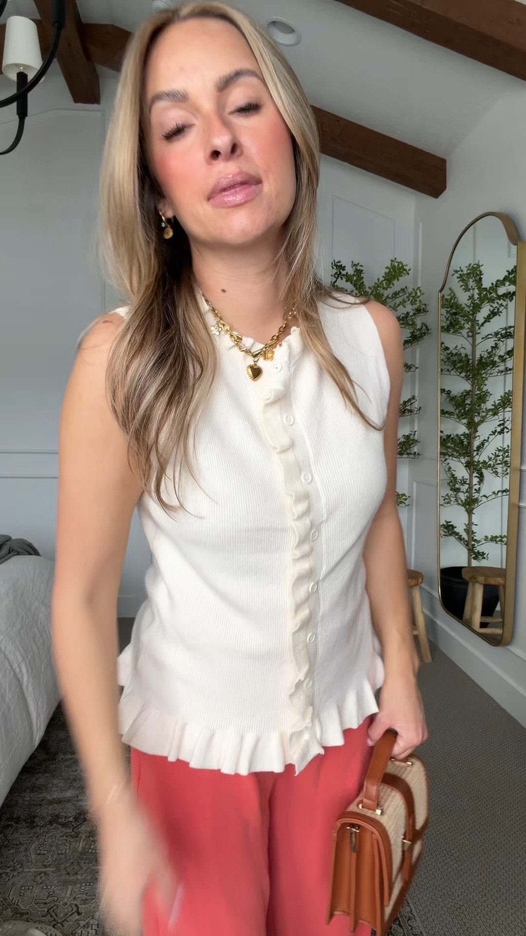 This spring outfit of the day is so cute and so comfy!  

 #LTKootd #LTKmomlife #LTKBump