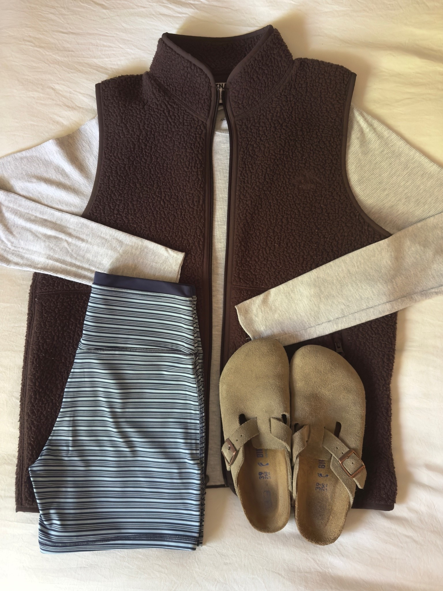 The cutest blue biker shorts! Long sleeve is Heather cloud white color!

#stripes #fleece #earlyfall #vest #aritzia #fallfashion #abercrombie #cozy #comfy

#LTKSaleAlert #LTKSeasonal #LTKActive