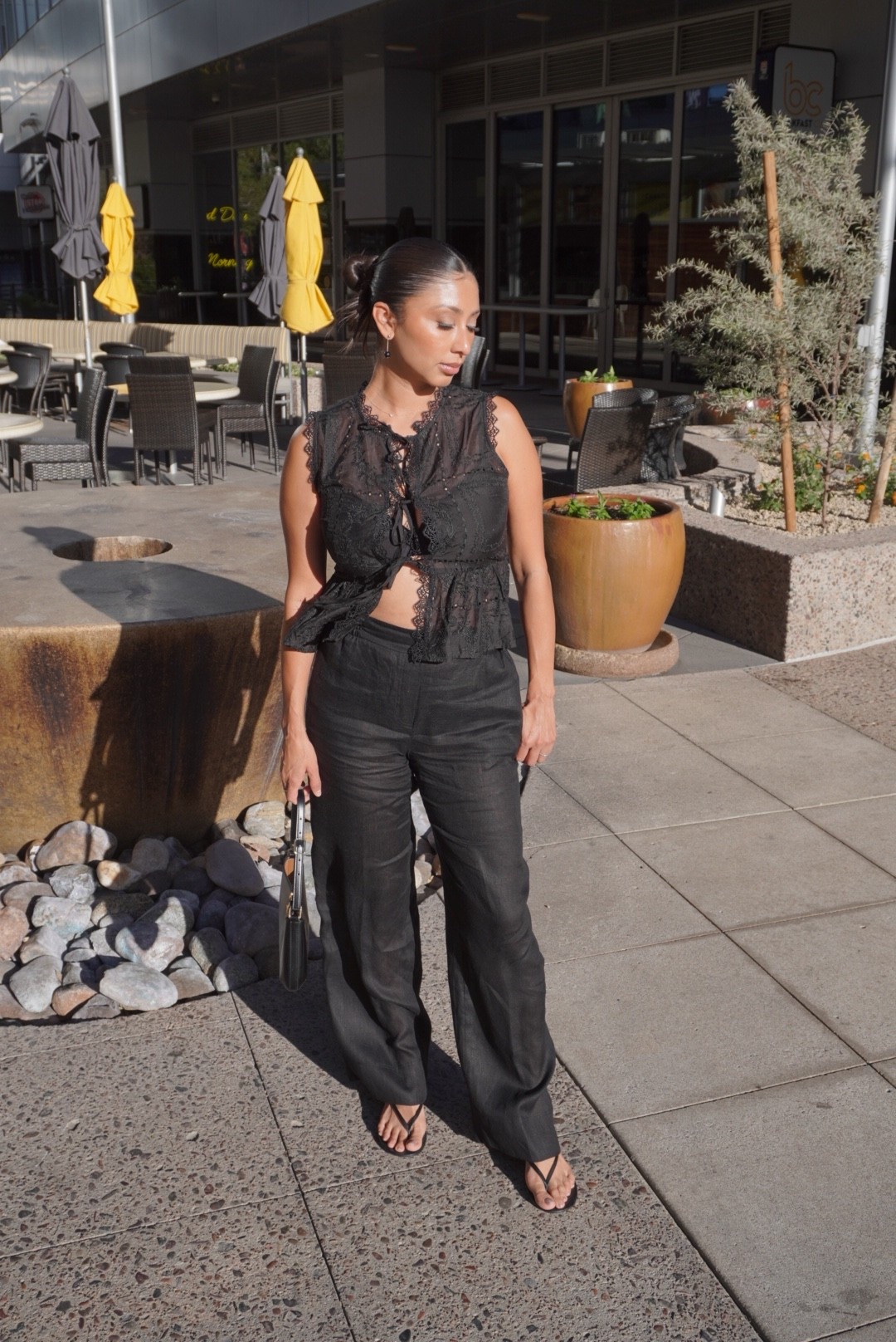 Linen outfits 
Spring outfit ideas 
Summer outfit ideas 
Mother’s Day outfit 
Sandals 
Linen pants
Shoulder bag
Date night outfit
Brunch outfit 

#LTKMothersDay #LTKSeasonal #LTKootd