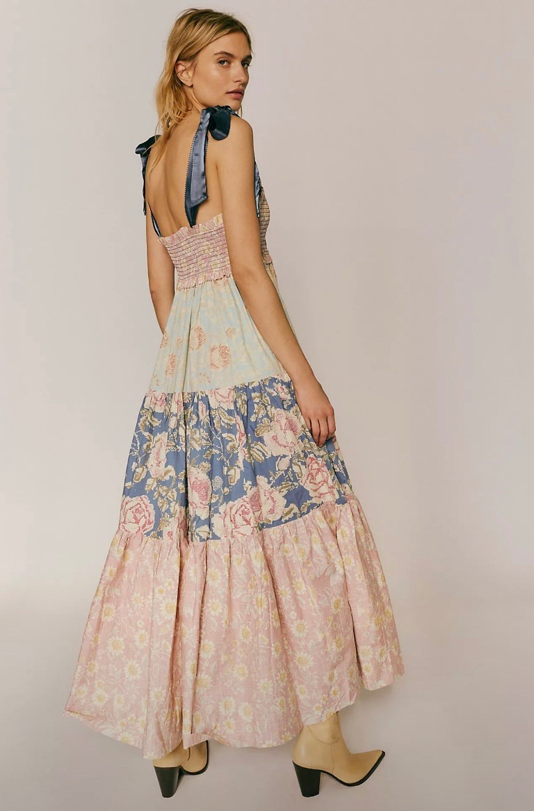 Bluebell Maxi Dress – Effortless Elegance! ✨👗

Flowy, feminine, and timeless—this stunning maxi dress is perfect for special occasions or breezy everyday wear. 🌼 With its elegant silhouette and graceful movement, you’ll turn heads wherever you go.

Make it yours today & embrace effortless beauty! 💕

#LTKStyleTip #LTKWatchNow #LTKU