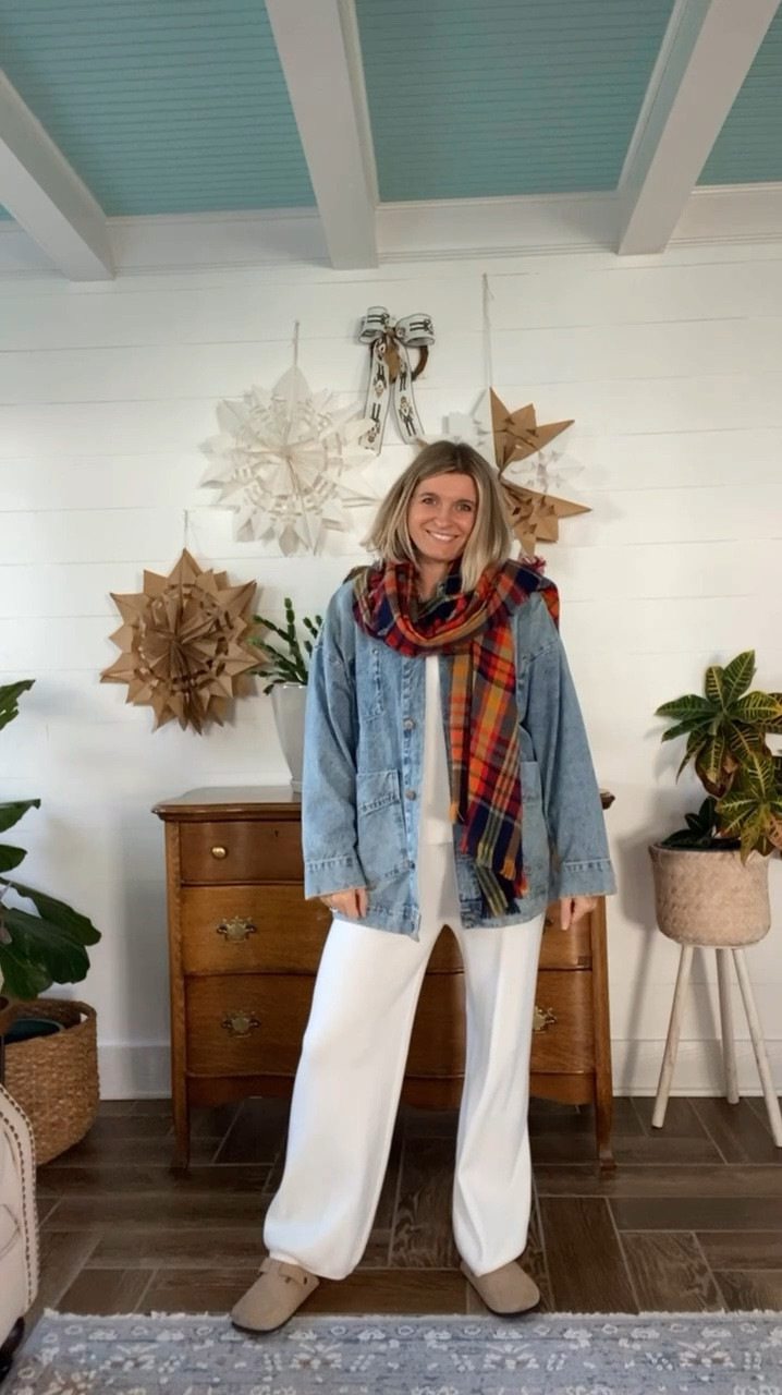 Which is your favorite look? Casual or slightly dressed up? 
•••
I’m loving both right now & wearing the trench and leopard flats version to church bc it’s 🥶 here. 

#LTKGiftGuide #LTKHoliday #LTKWatchNow