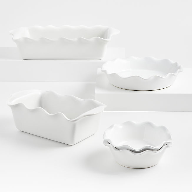 Ruffle 5-Piece White Bakeware Set + Reviews | Crate & Barrel | Crate & Barrel