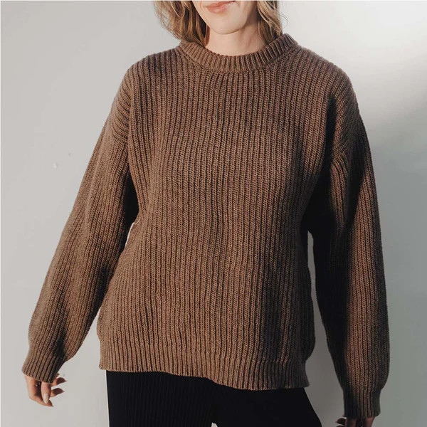 The Cove Crewneck Dune | Poppy Barley